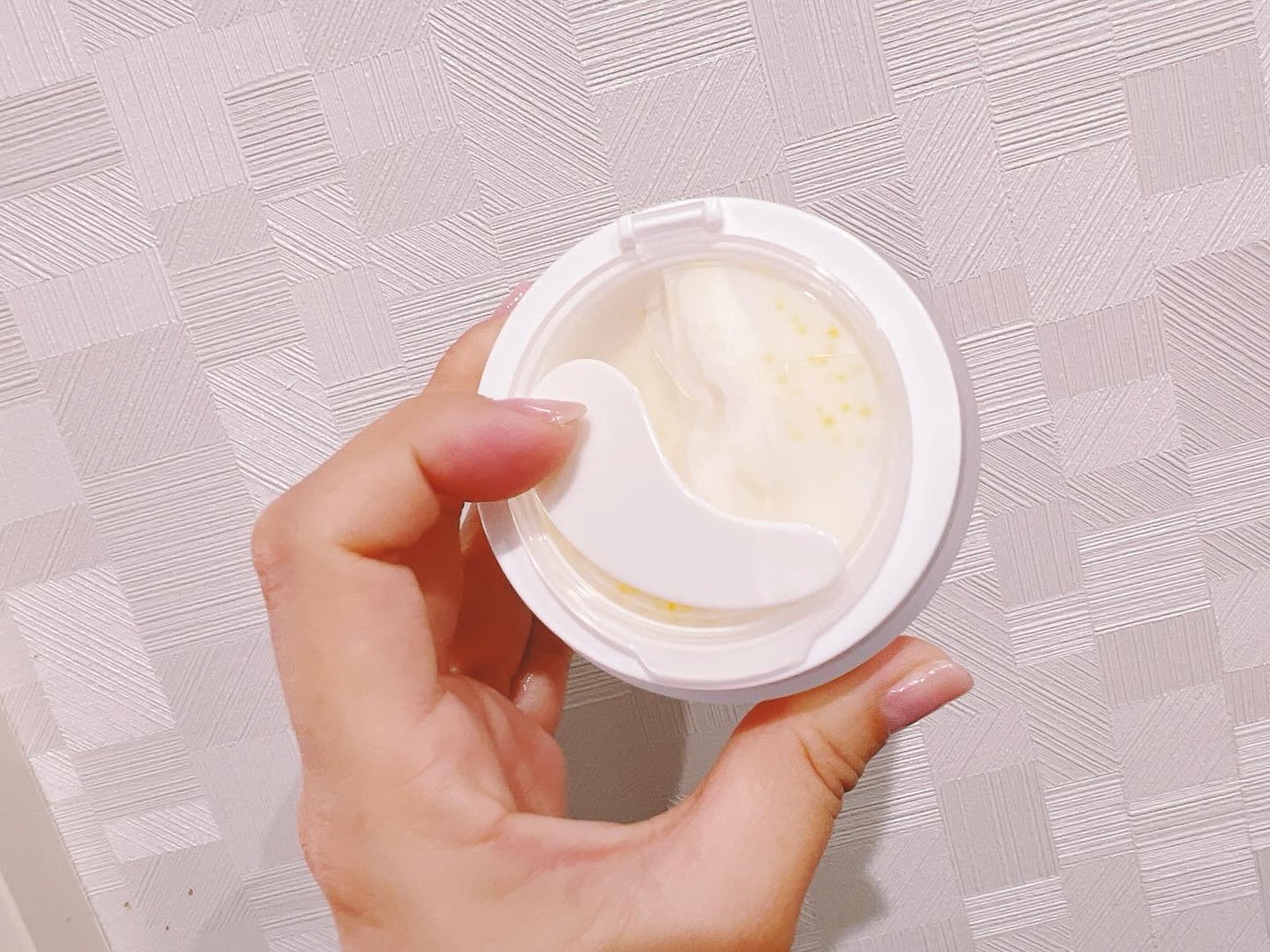 ビタトーニングカプセルクリーム/ダルバ/フェイスクリームを使ったクチコミ(2枚目)