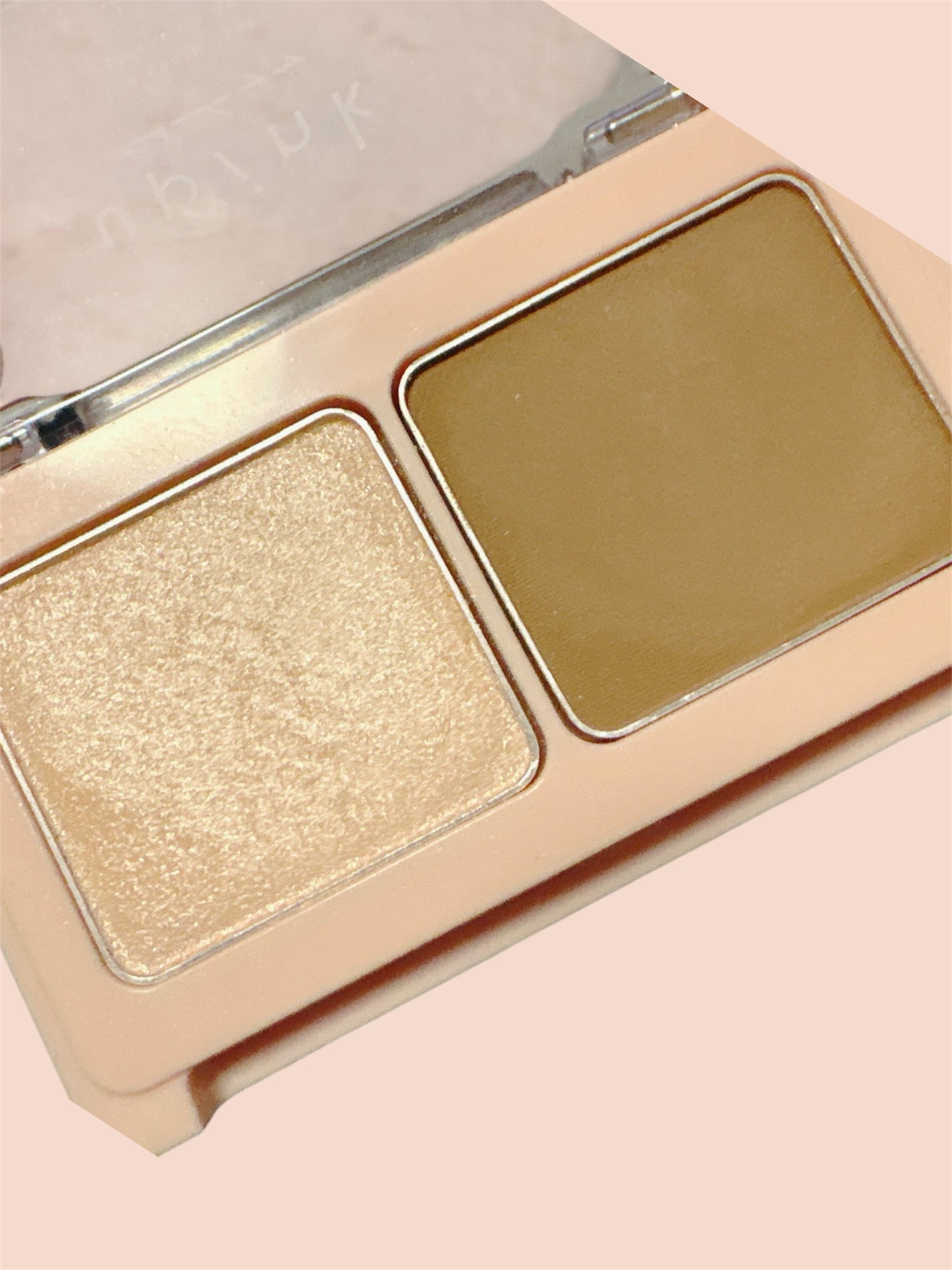 グロウアップコントゥアパレット/upink/パウダーハイライトを使ったクチコミ(5枚目)