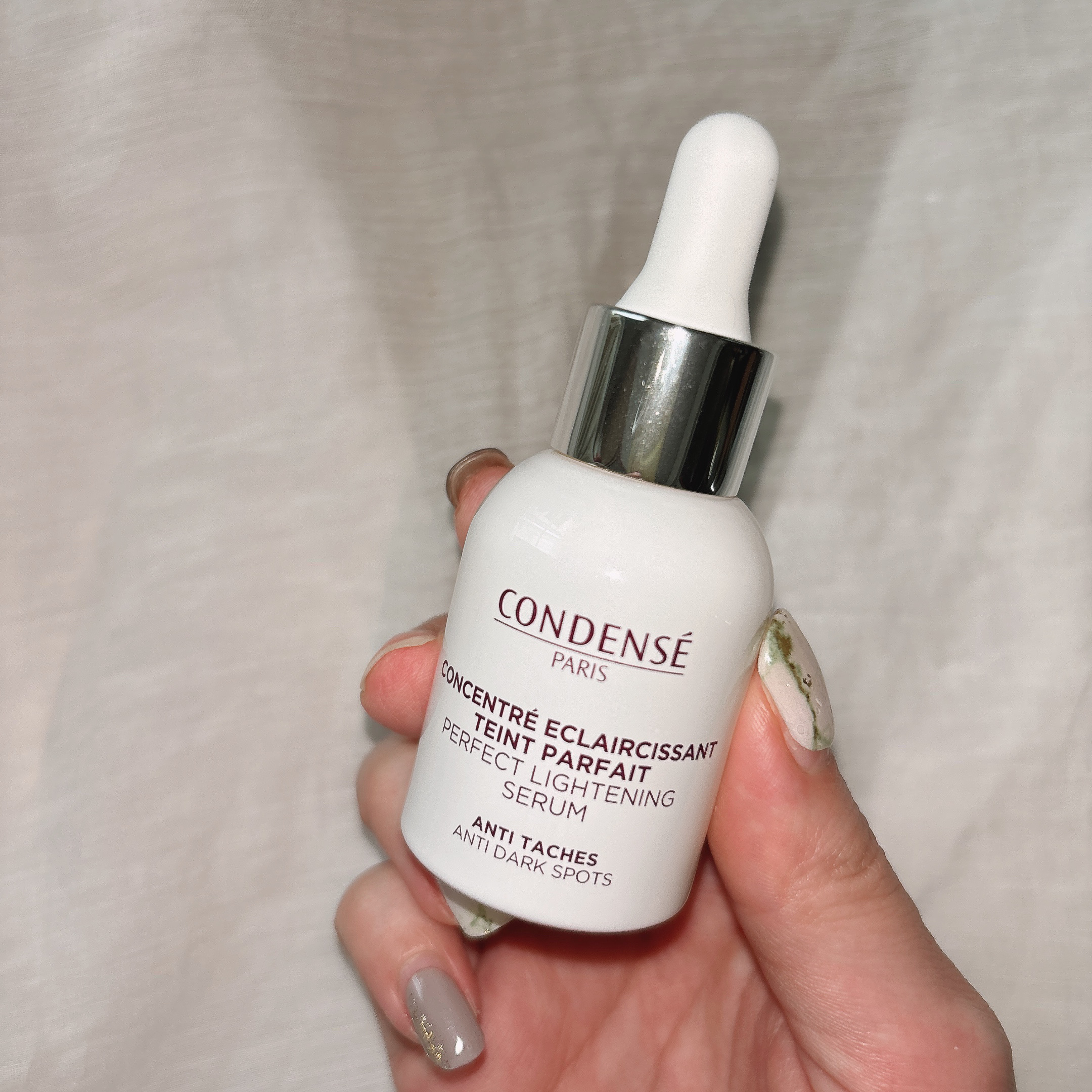 コンソントレ エクラシサン タン パルフェ/コンダンセ パリ/美容液を使ったクチコミ（2枚目）