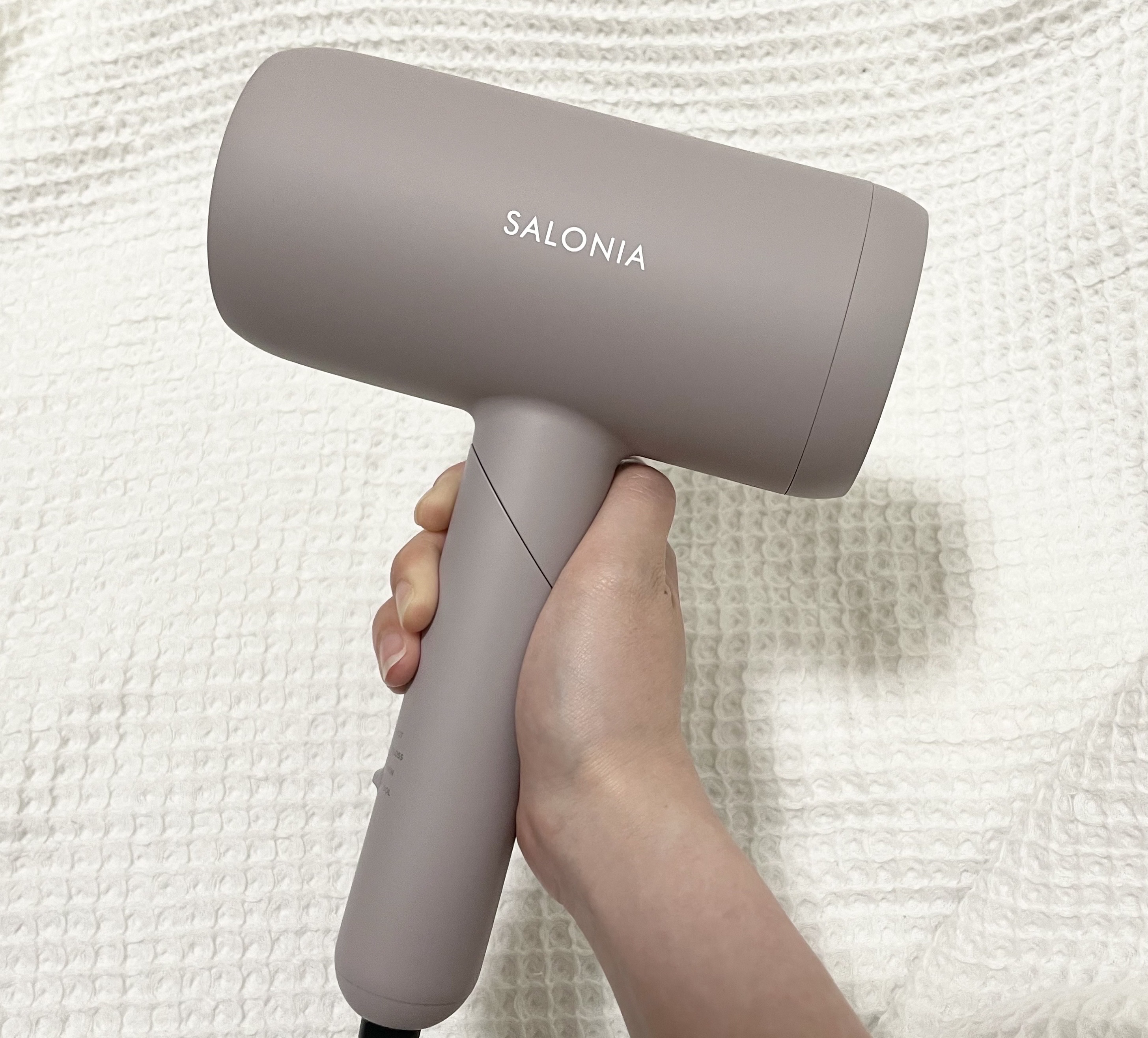 スムースシャインドライヤー/SALONIA/ドライヤーを使ったクチコミ（2枚目）