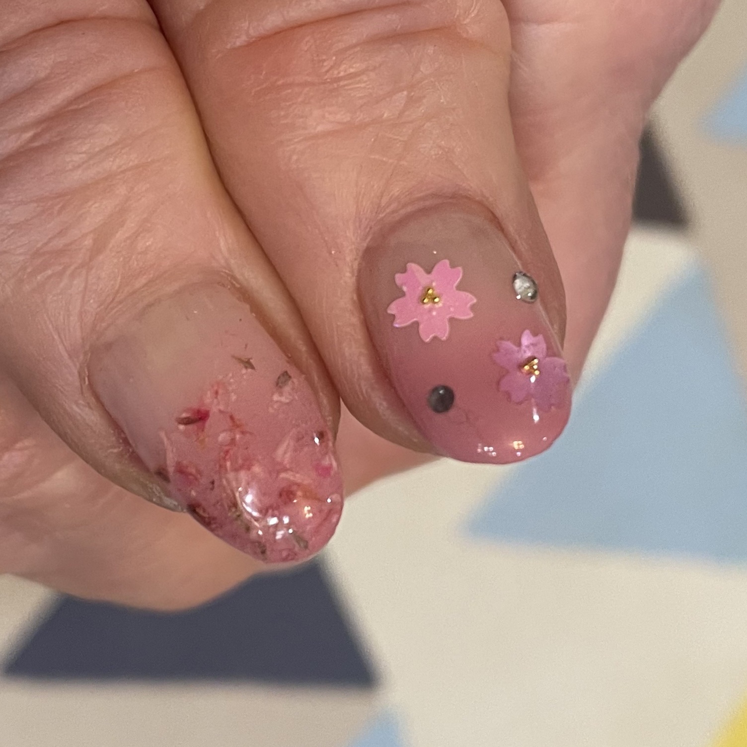 #ネイル,#ジェルネイル,#キラキラネイル,#簡単ネイル,#夏ネイル,#秋ネイル,#冬ネイル,#大人ネイル,#大人ネイル,#韓國ネイル,#フットネイルのネイルデザイン