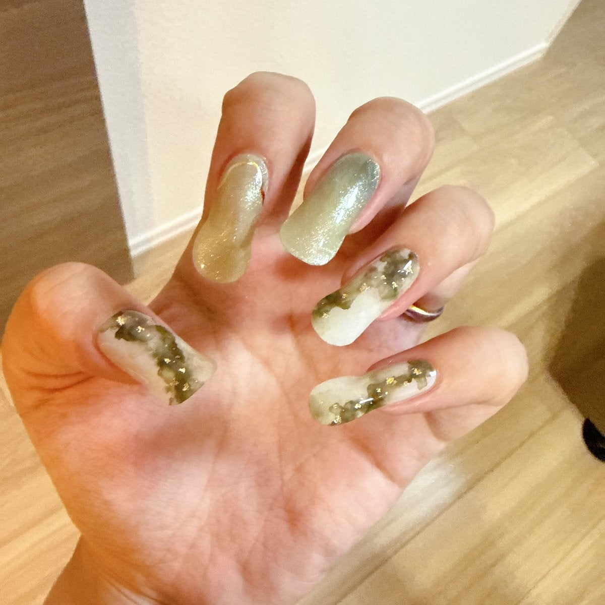 セミキュアジェルネイル（ハンド）/ohora/ネイルシールを使ったクチコミ（2枚目）