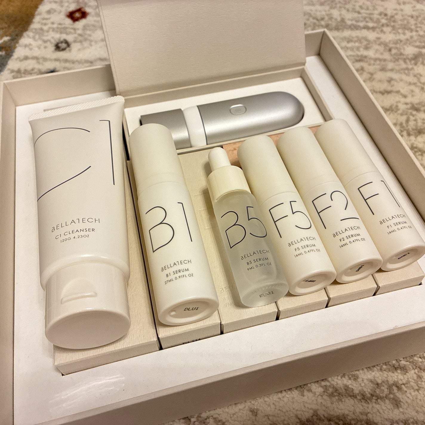 まぬ@フォロバ on LIPS 「このたびBELLATECHSKINCARE2カ月モニターキャン..」(1枚目)