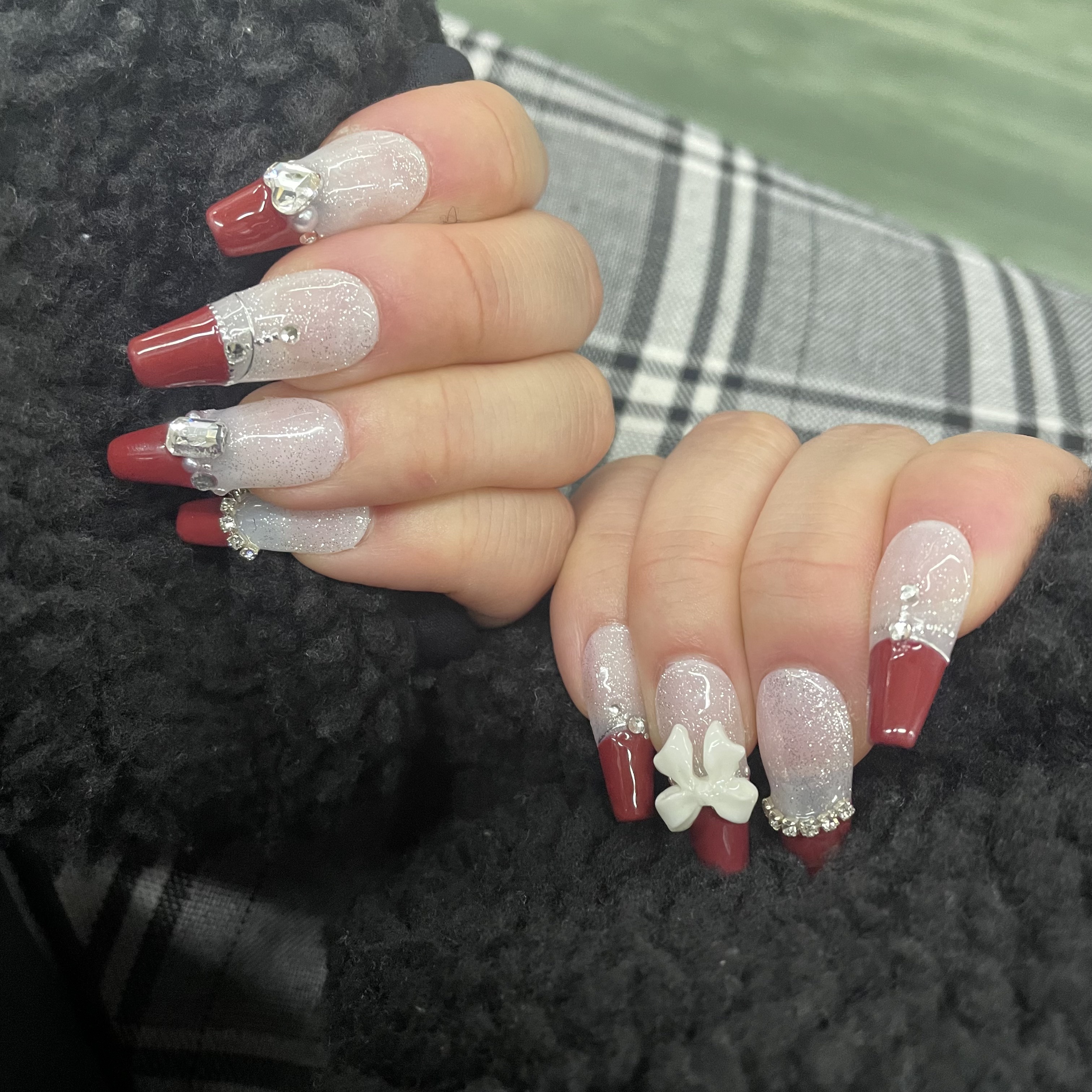 #ネイル,#ジェルネイル,#キラキラネイル,#簡単ネイル,#夏ネイル,#秋ネイル,#冬ネイル,#大人ネイル,#大人ネイル,#韓國ネイル,#フットネイルのネイルデザイン