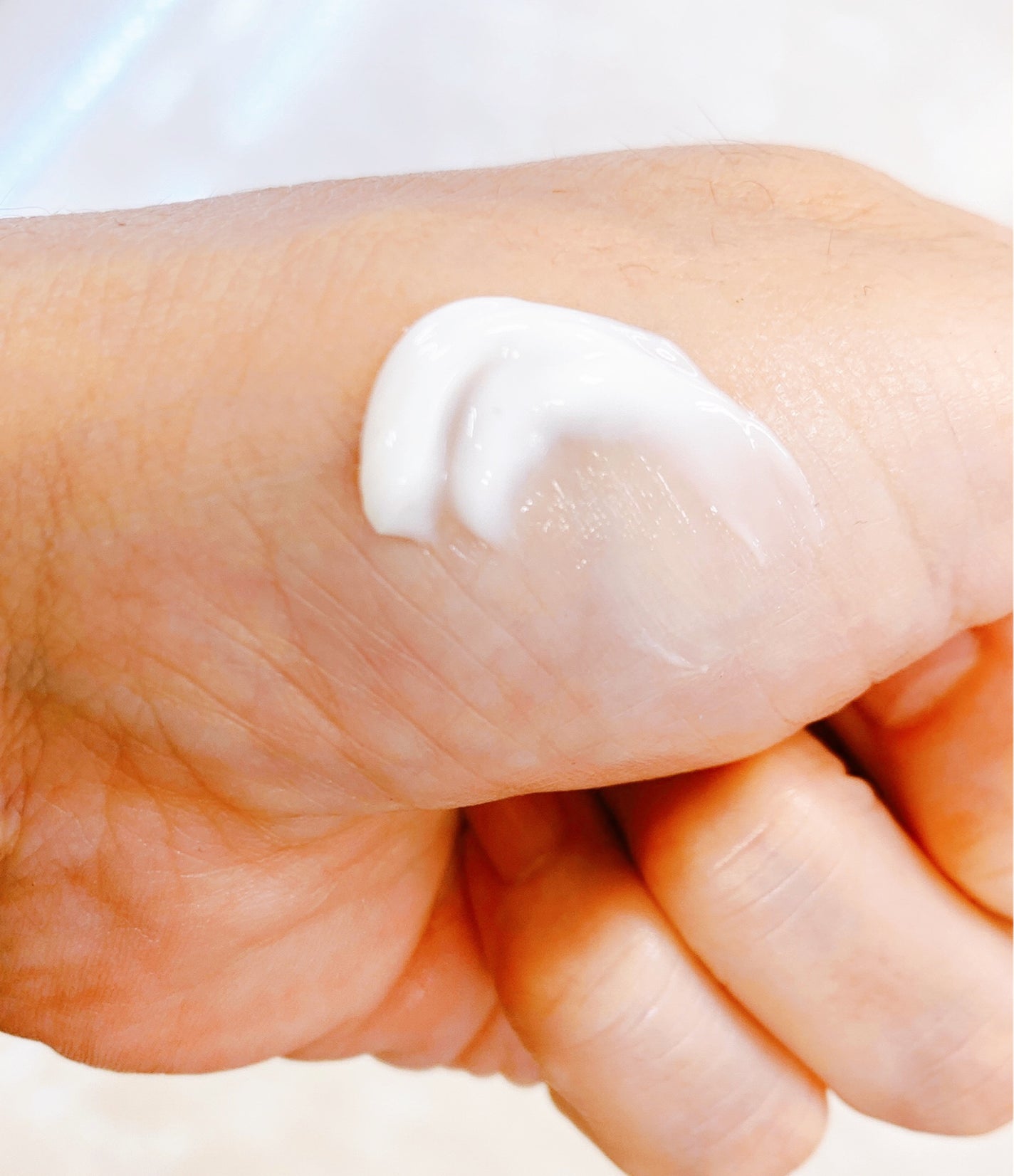 ヨル スキン オーバーナイトクリーム モイスト/YOLU/フェイスクリームを使ったクチコミ(2枚目)