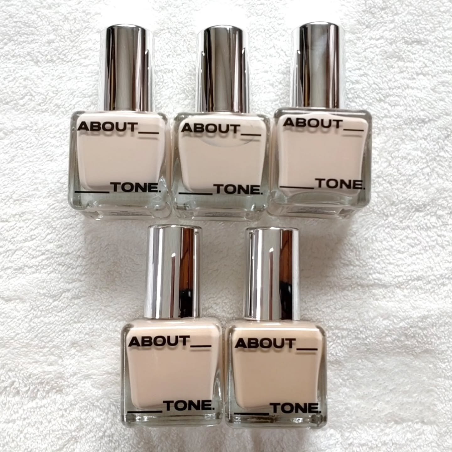 スキンレイヤーフィットファンデーション/ABOUT TONE/リキッドファンデーションを使ったクチコミ（2枚目）