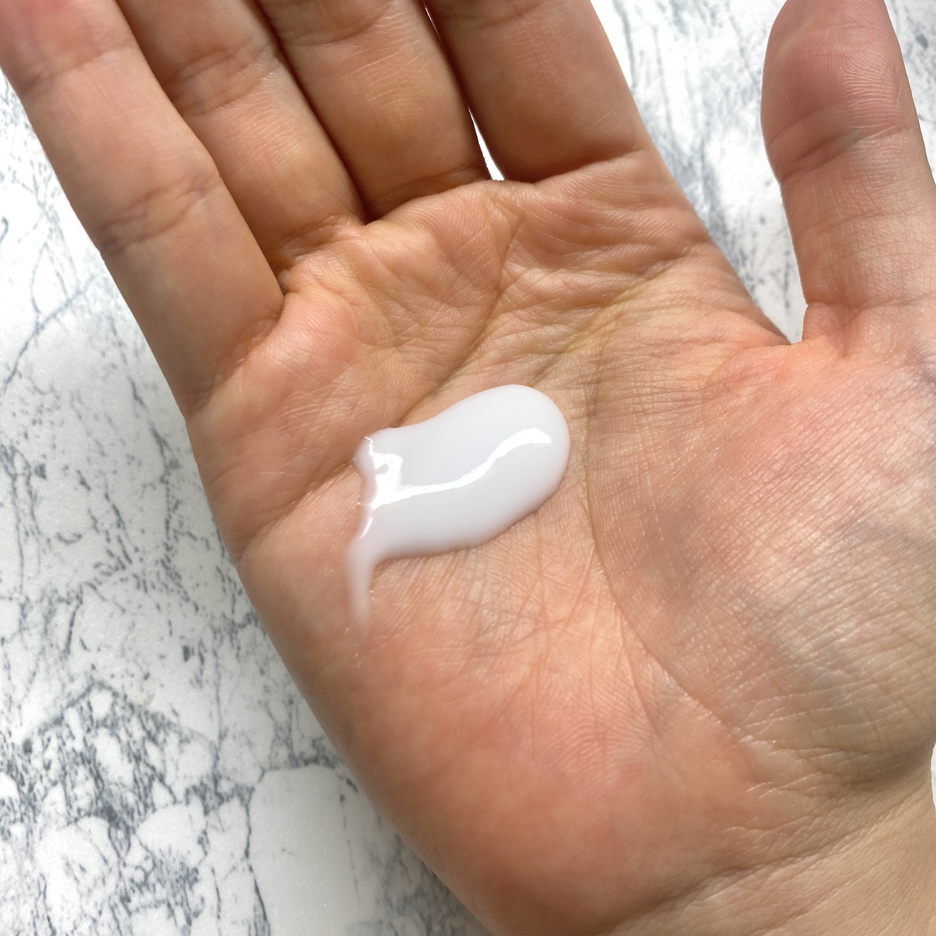 プリュスオー リポアエマルジョン/plus eau/アウトバストリートメントを使ったクチコミ（2枚目）