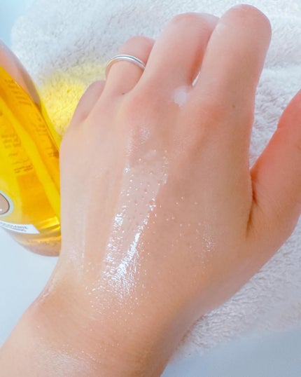 アーモンド モイスチャライジングシャワーオイル/L'OCCITANE/ボディソープを使ったクチコミ(5枚目)