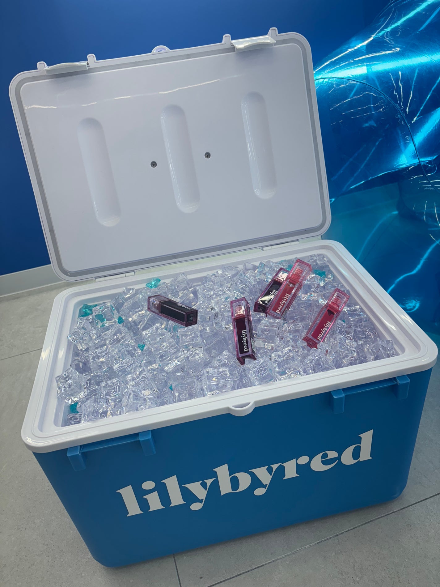 ひろちら on LIPS 「新大久保のリリーバイレッドのリリーハウスにて💙🩷もっと載せたい..」(3枚目)