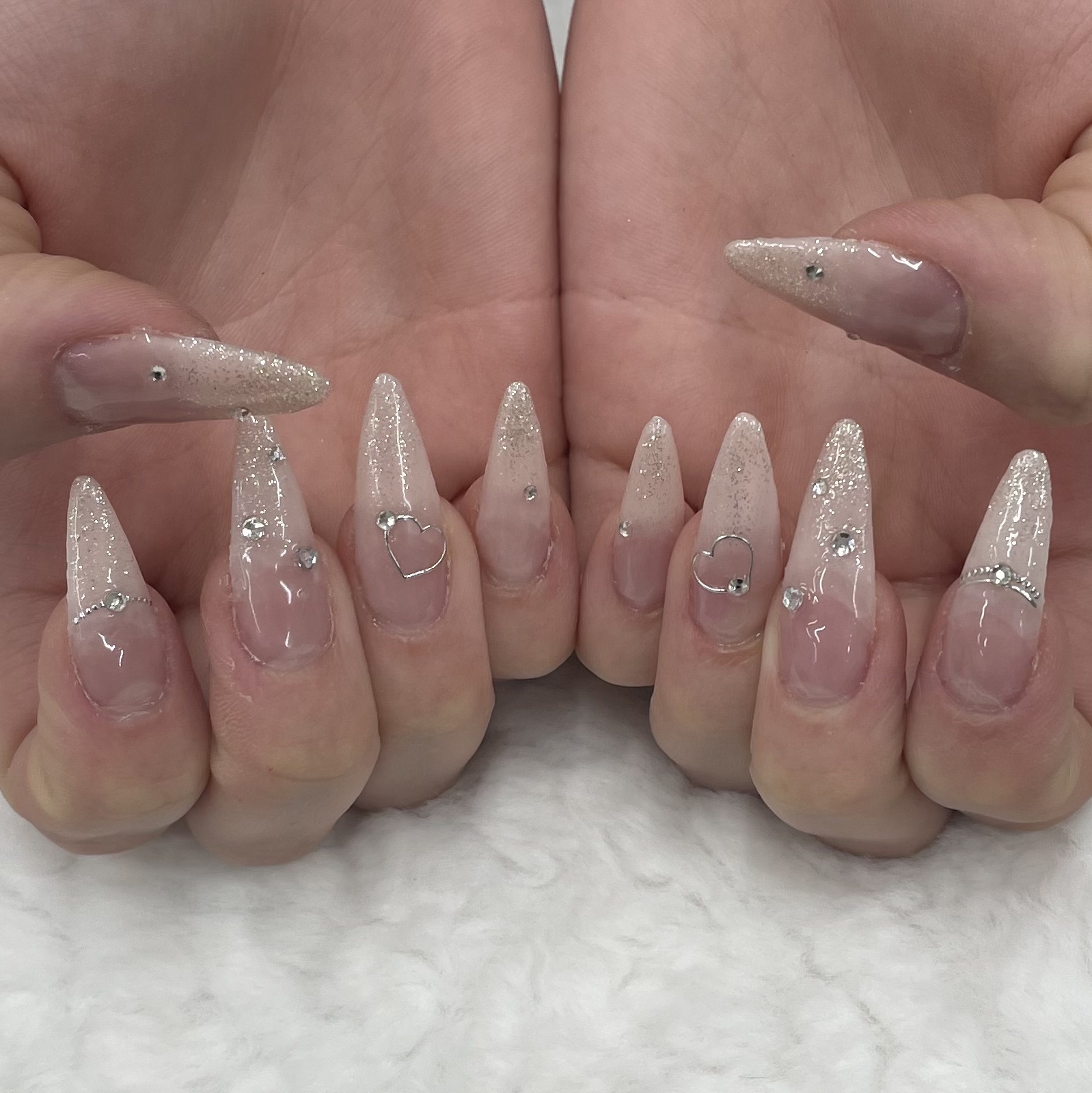 #ネイル,#ジェルネイル,#キラキラネイル,#簡単ネイル,#夏ネイル,#秋ネイル,#冬ネイル,#大人ネイル,#大人ネイル,#韓國ネイル,#フットネイルのネイルデザイン