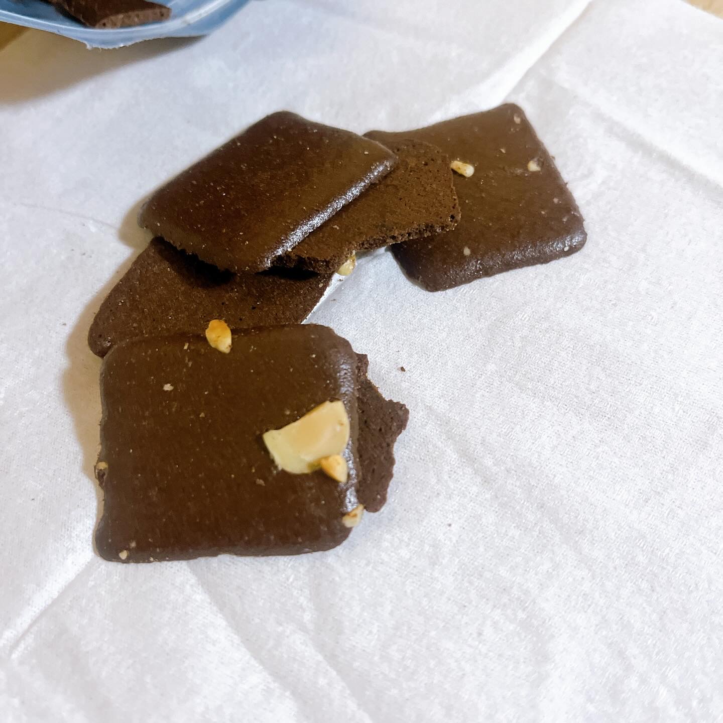 クリスピーブラウニーチョコレート/bruno snak/食品を使ったクチコミ（2枚目）