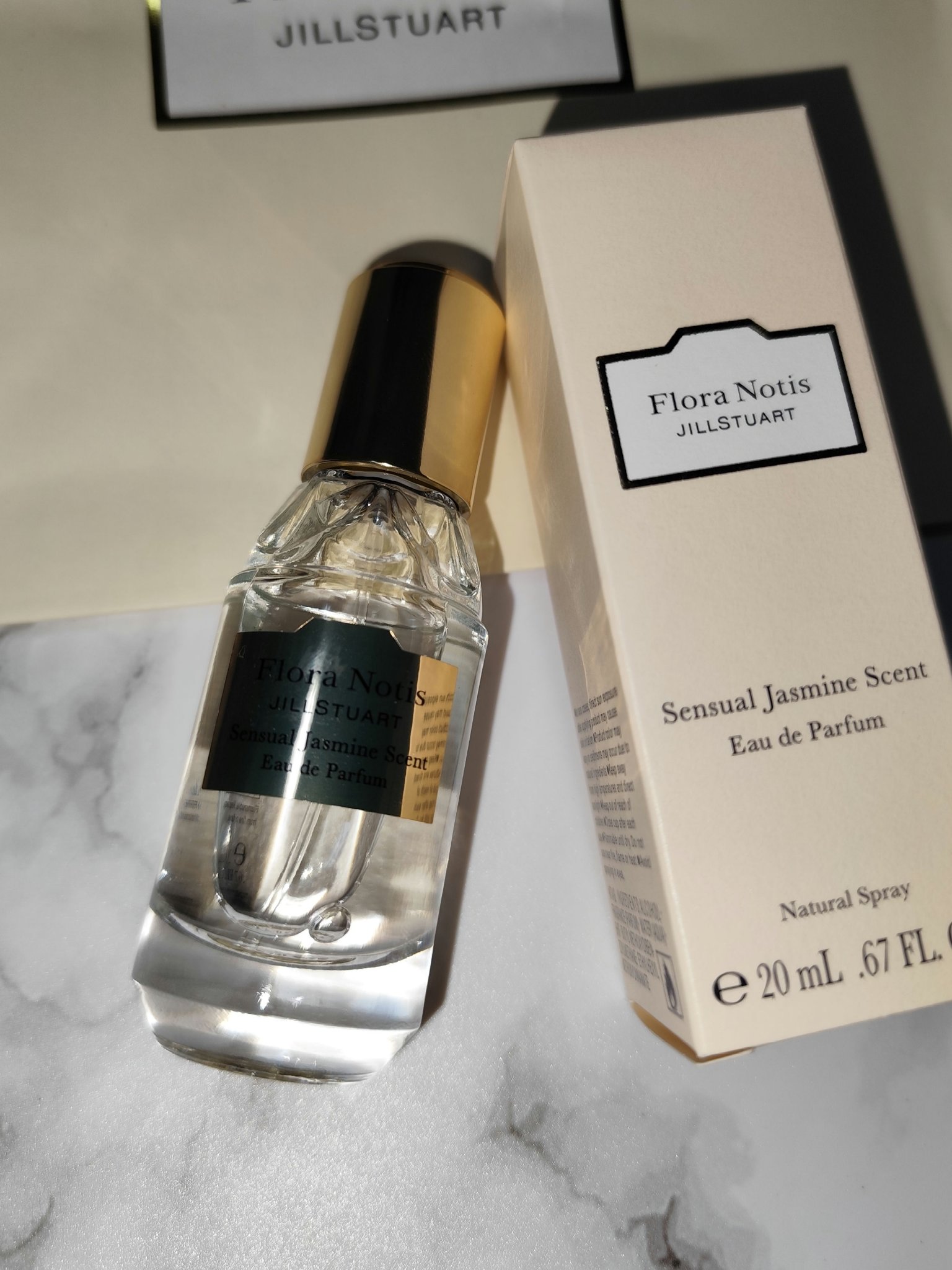 試してみた】センシュアルジャスミン オードパルファン Flora Notis