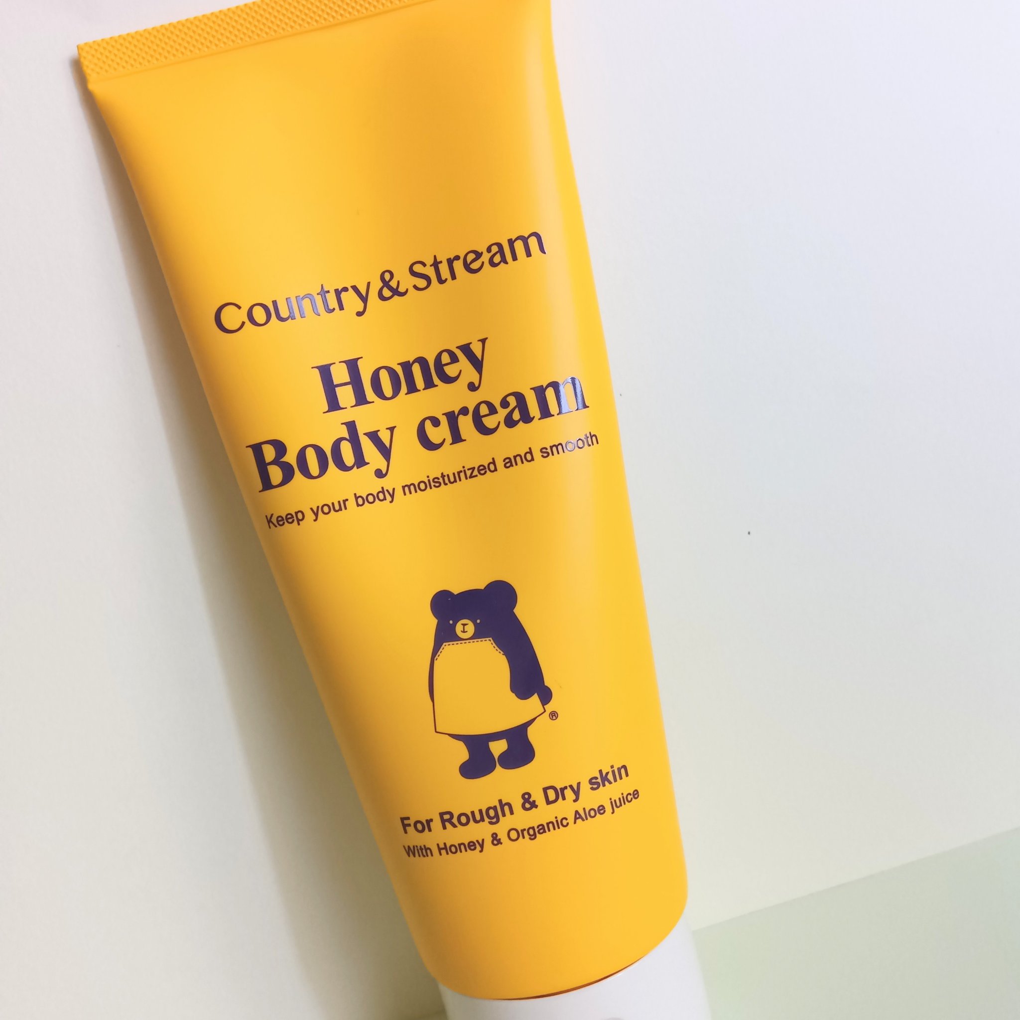 カントリー&ストリーム ボディクリーム HMのクチコミ「足やかかと用にいいかなと思い
LIPSショッピングで購入しました！


正直な感想…
私の肌で.....」（2枚目）