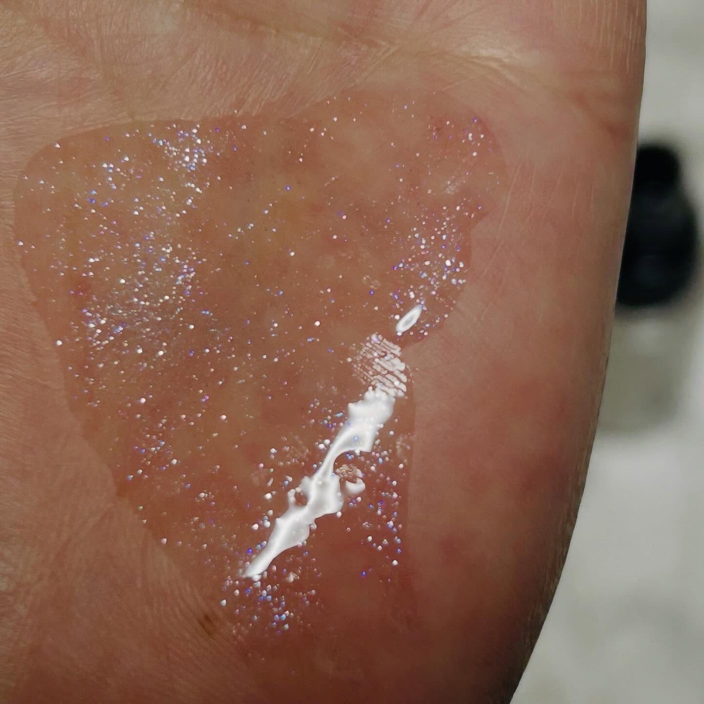 ザ・プロダクト プリズムミラーオイル <ヘアオイル・スキンオイル>/ザ・プロダクト/ヘアオイルを使ったクチコミ(3枚目)