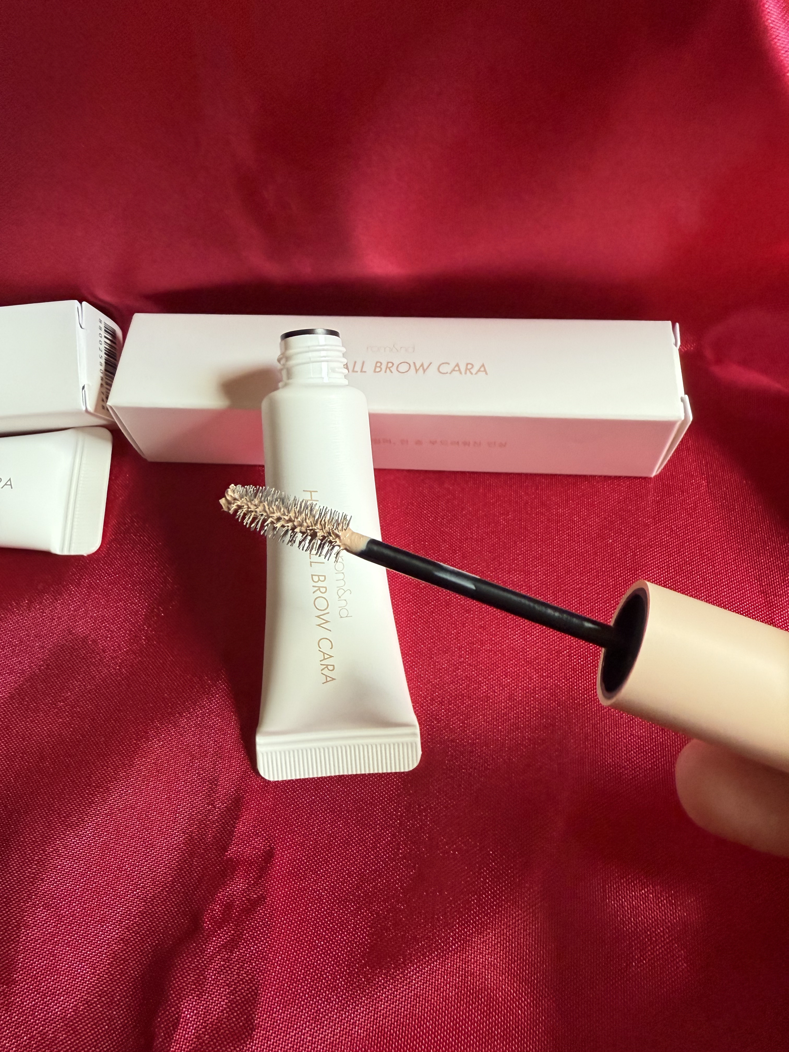 ハンオールブロウカラ/rom&nd/眉マスカラを使ったクチコミ（2枚目）