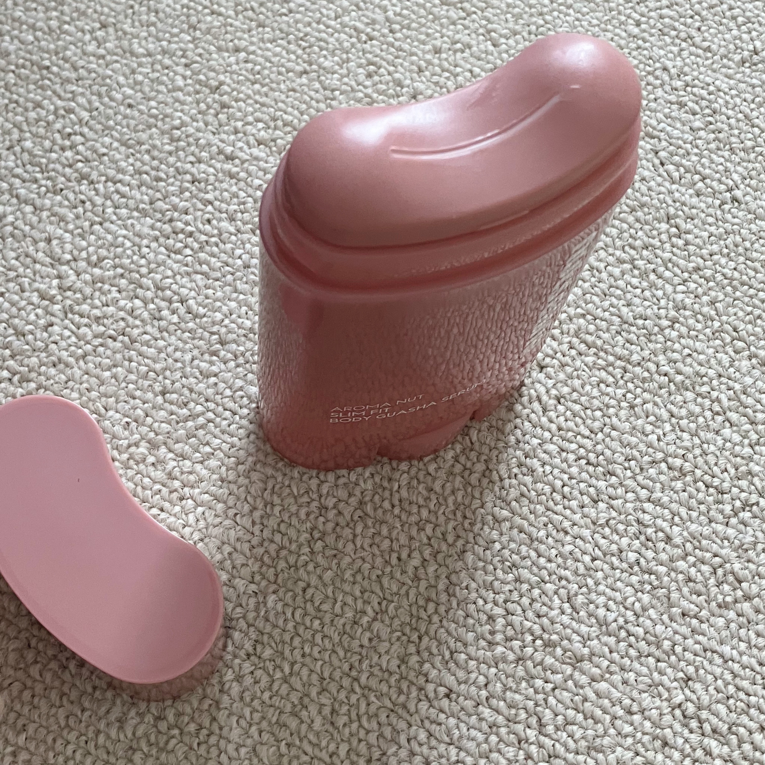 アロマナッツスリムフィットボディカッサセラム/nutseline/美容液を使ったクチコミ（2枚目）