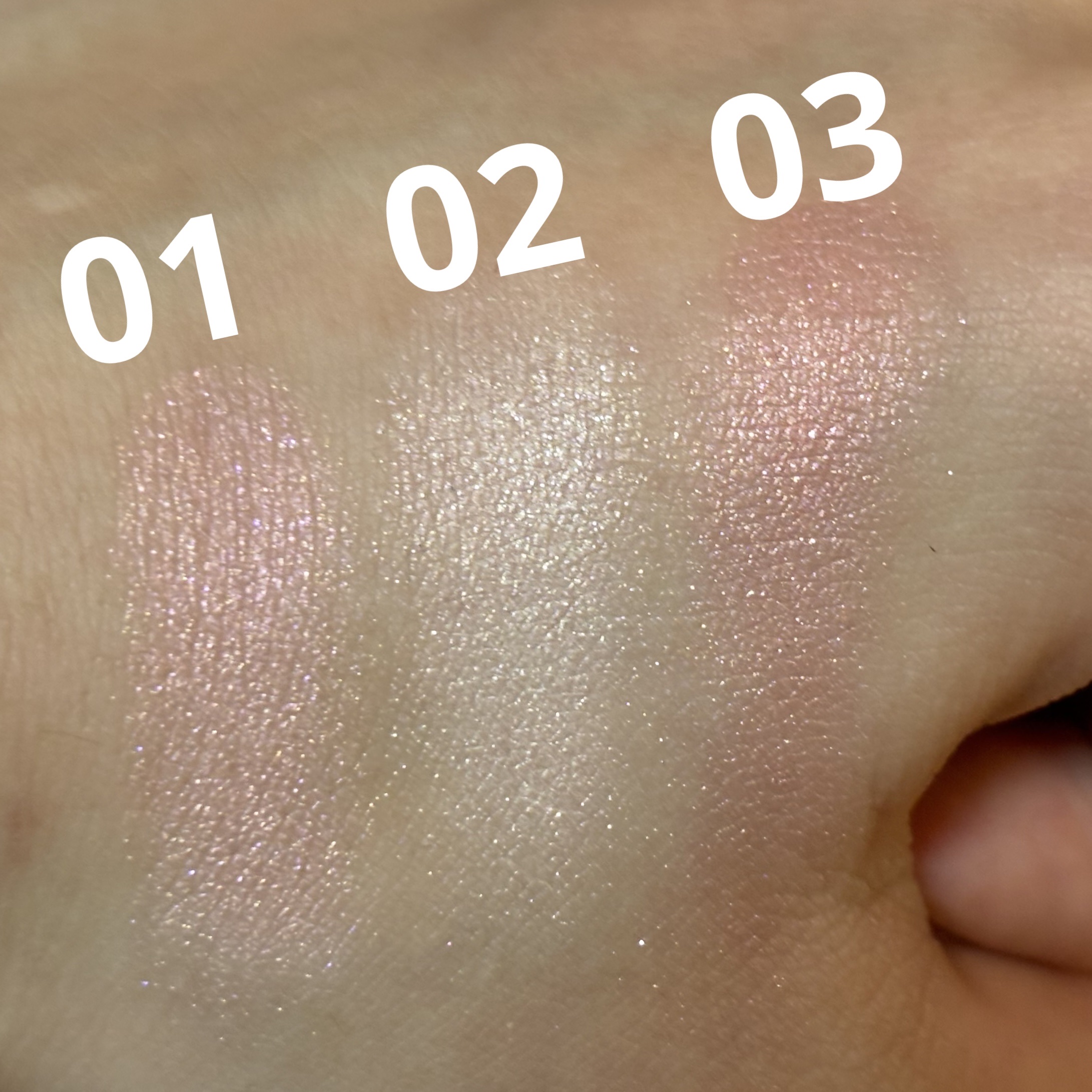 ジルスチュアート　メルティシマー ブラッシュ/JILL STUART/パウダーチークを使ったクチコミ（2枚目）