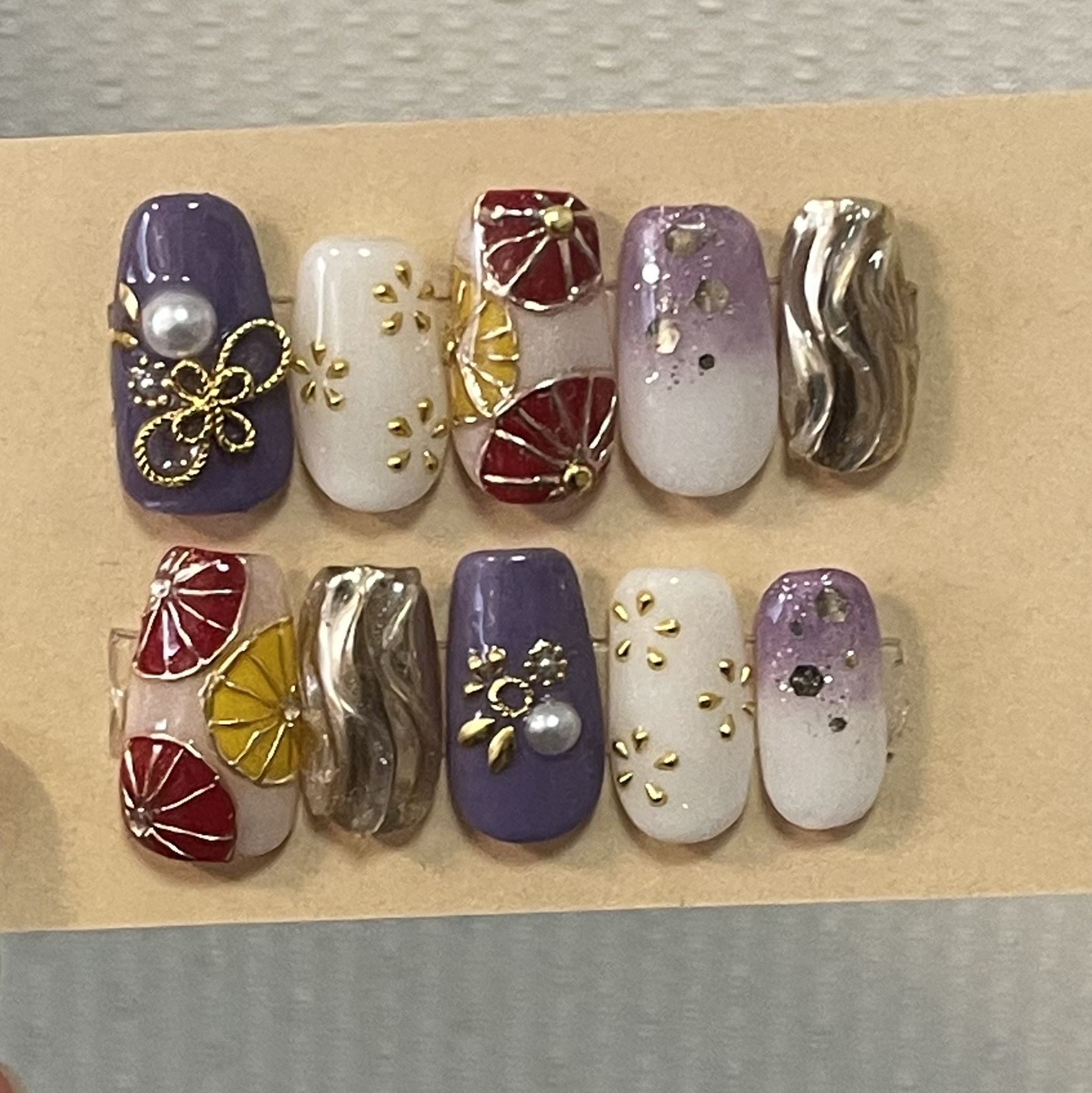 #ネイル,#ジェルネイル,#キラキラネイル,#簡単ネイル,#夏ネイル,#秋ネイル,#冬ネイル,#大人ネイル,#大人ネイル,#韓國ネイル,#フットネイルのネイルデザイン