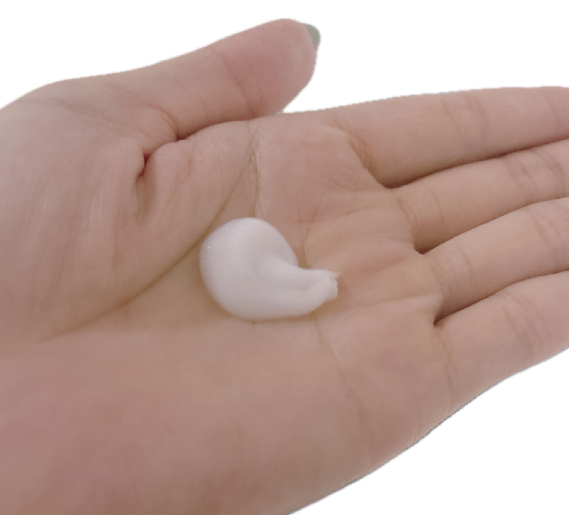 エッセンスインヘアミルク 限定ボトル 140g（ADAM ET ROPÉ）/オルビス/ヘアミルクを使ったクチコミ（2枚目）