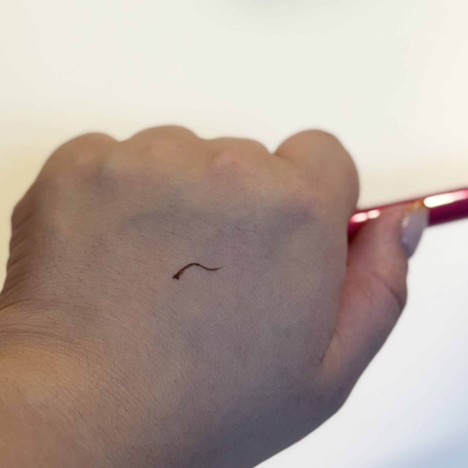「密着アイライナー」しなやか筆リキッド ミディアムブラウン/デジャヴュ/リキッドアイライナーを使ったクチコミ（2枚目）