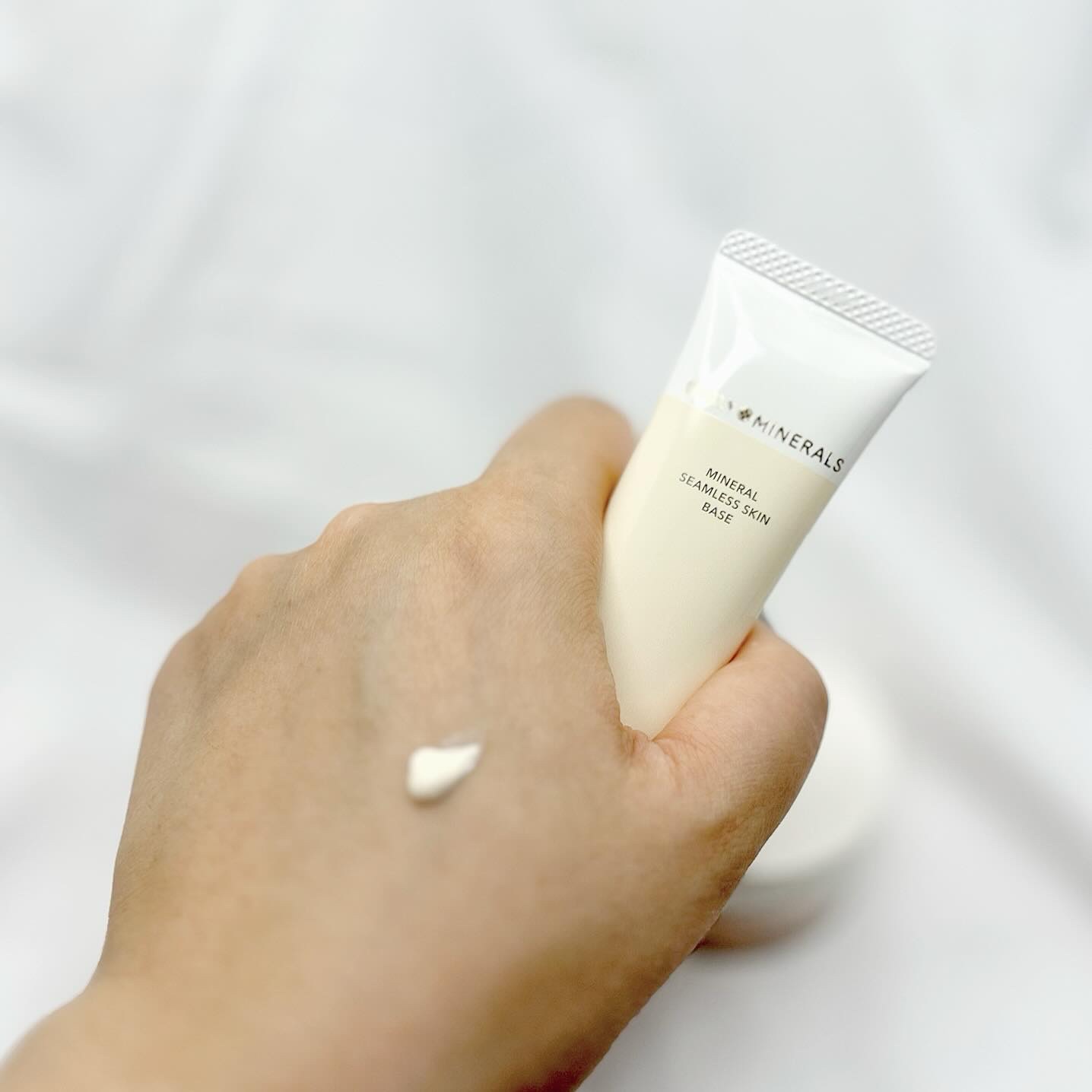 薬用レスキューフェイスパウダー［医薬部外品］/ONLY MINERALS/ルースパウダーを使ったクチコミ（2枚目）