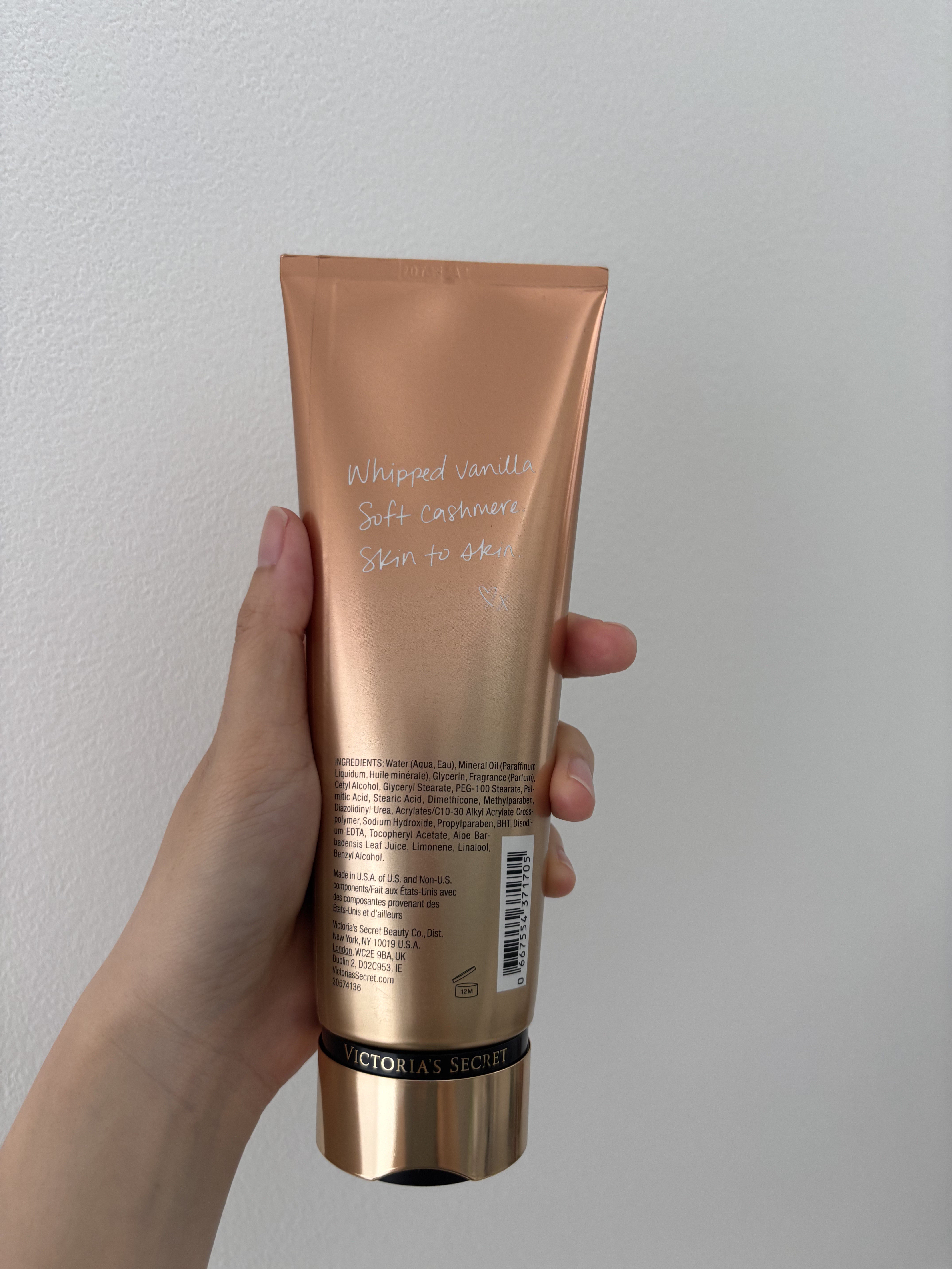 victoria's secret (ヴィクトリアズシークレット) 海外 ボディークリームのクチコミ「🌿🌿🌿🌿🌿🌿🌿🌿🌿🌿🌿🌿🌿🌿

victoria's secret
ヴィクトリアズシークレット.....」（2枚目）