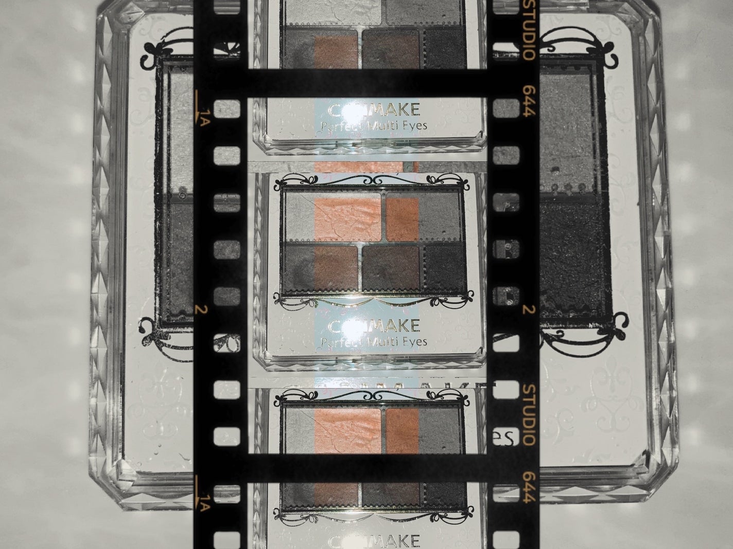 パーフェクトマルチアイズ/キャンメイク/アイシャドウパレットを使ったクチコミ(1枚目)