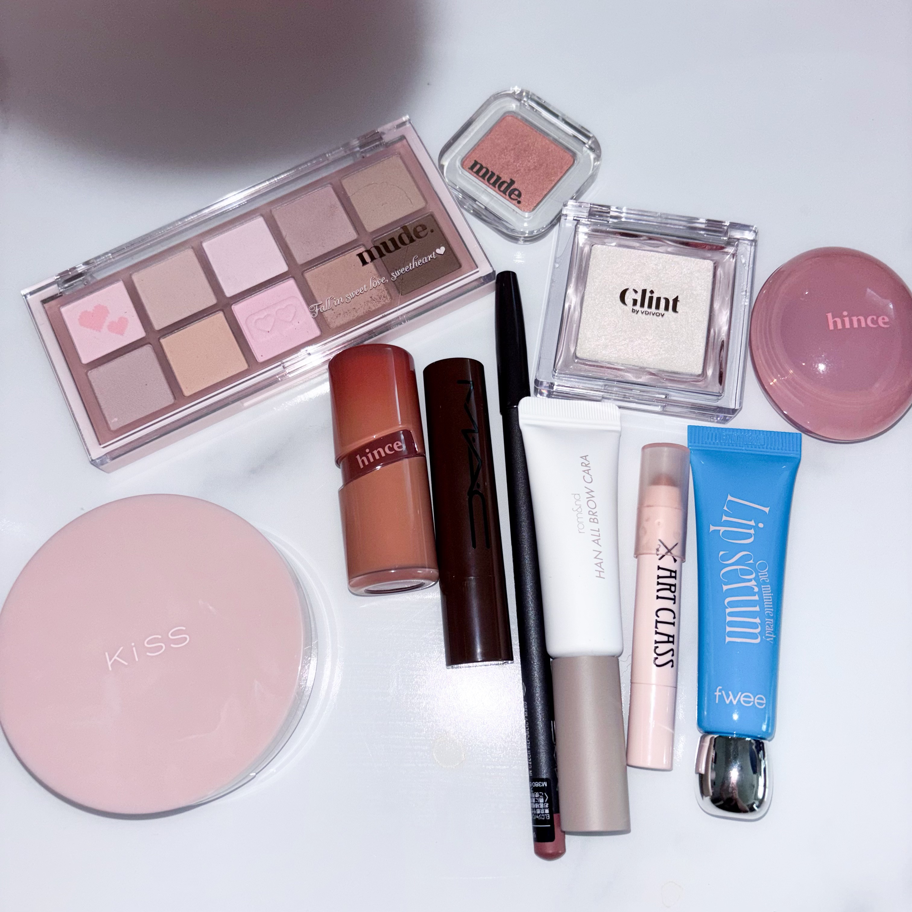 ビディボブ ハイライター/Glint/パウダーハイライトを使ったクチコミ（1枚目）