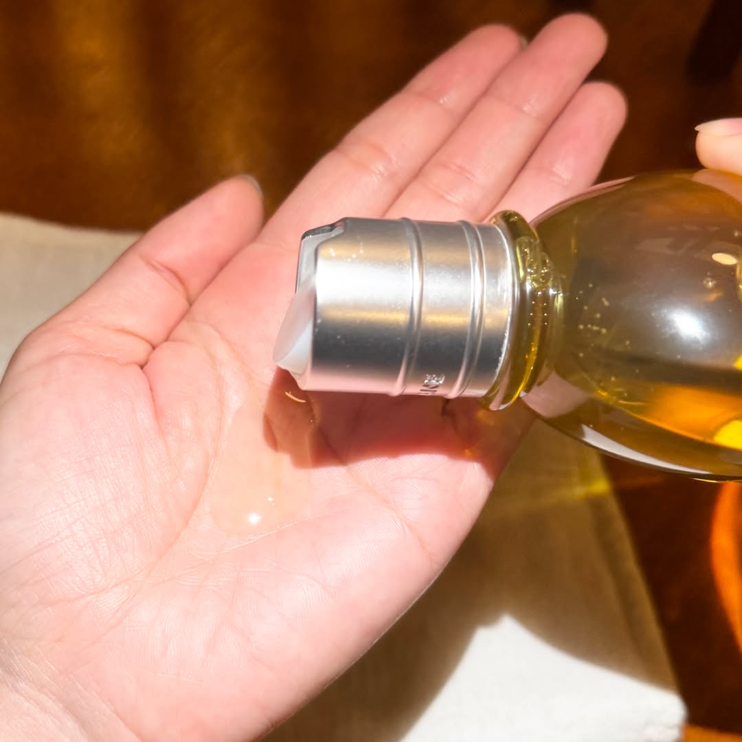 アーモンド モイスチャライジングシャワーオイル/L'OCCITANE/ボディソープを使ったクチコミ（3枚目）