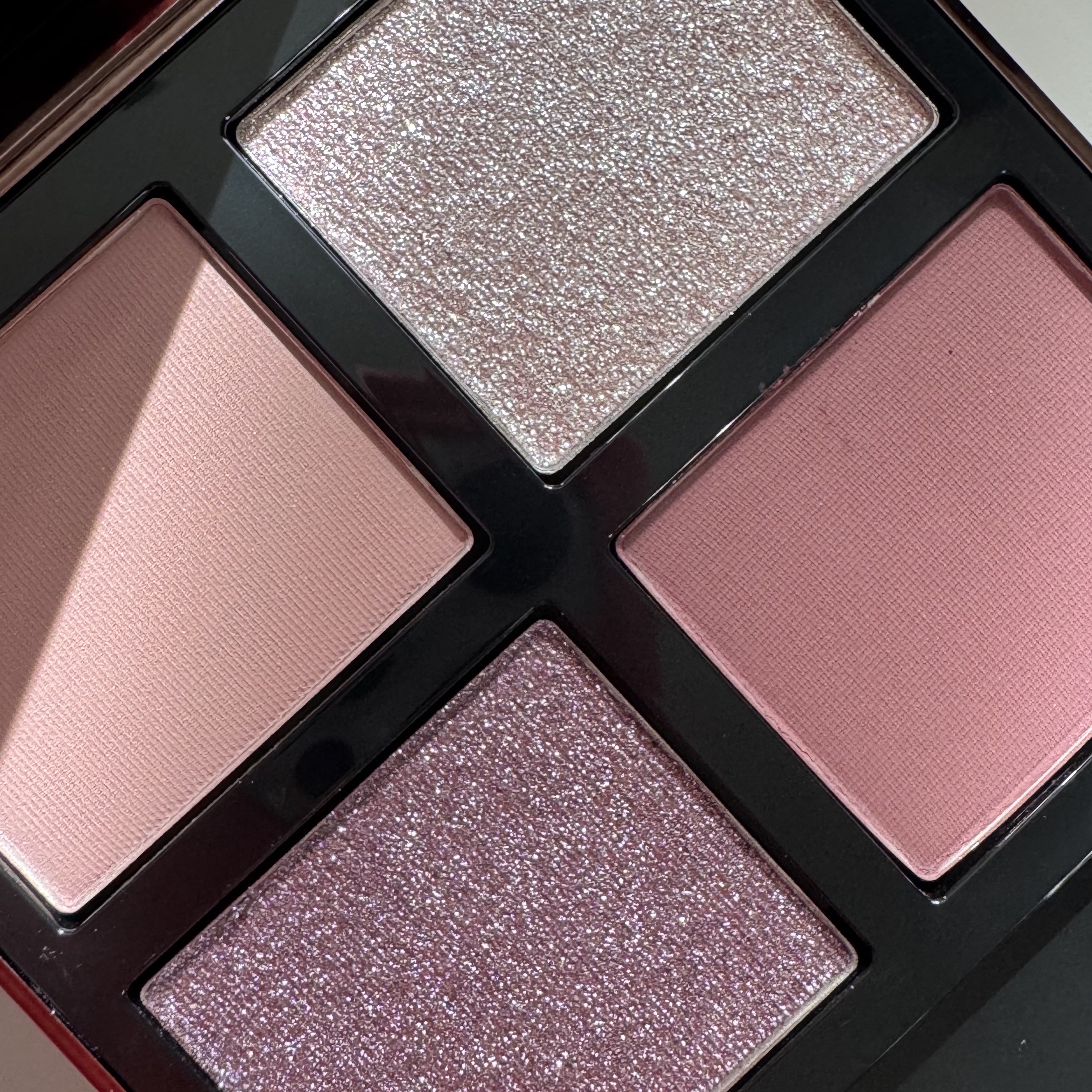 アイ カラー クォード 01RW メタリック モーブ / TOM FORD