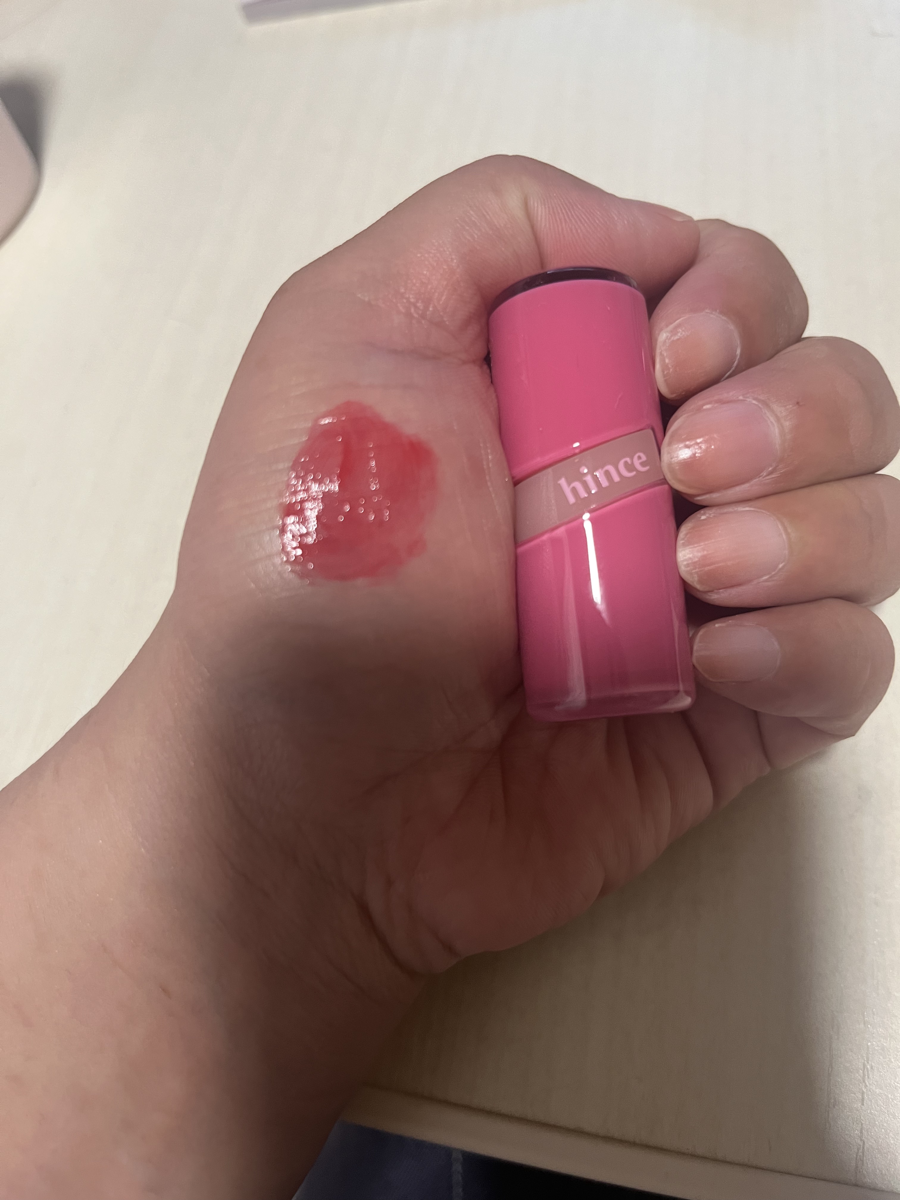 ロウグロウジェルティント R005 ハイビスカス（ミニ）/hince/リップティントを使ったクチコミ（2枚目）