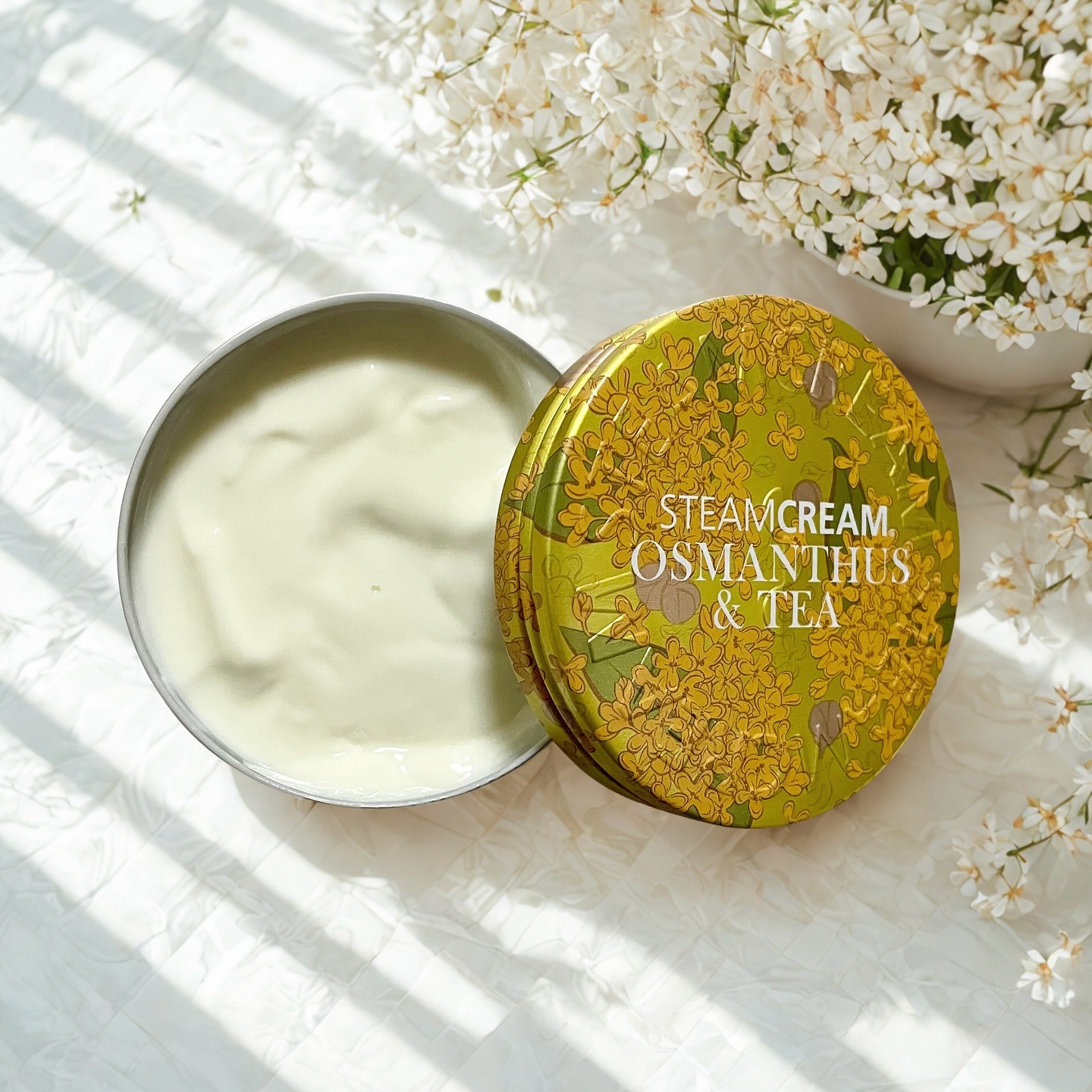 STEAMCREAM スチームクリーム キンモクセイ＆茶のクチコミ「スチームクリーム
キンモクセイ&茶

＼秋のご褒美ケア／
秋になると街角でふわっと香るキンモク.....」（2枚目）