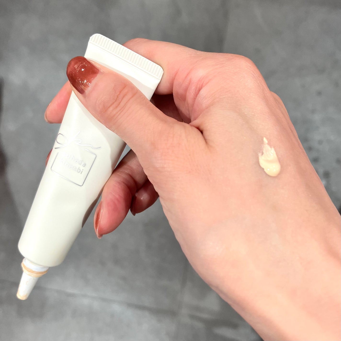 素肌記念日 薬用スキンケアコンシーラー ACホワイト【医薬部外品】/素肌記念日/クリームコンシーラーを使ったクチコミ(2枚目)