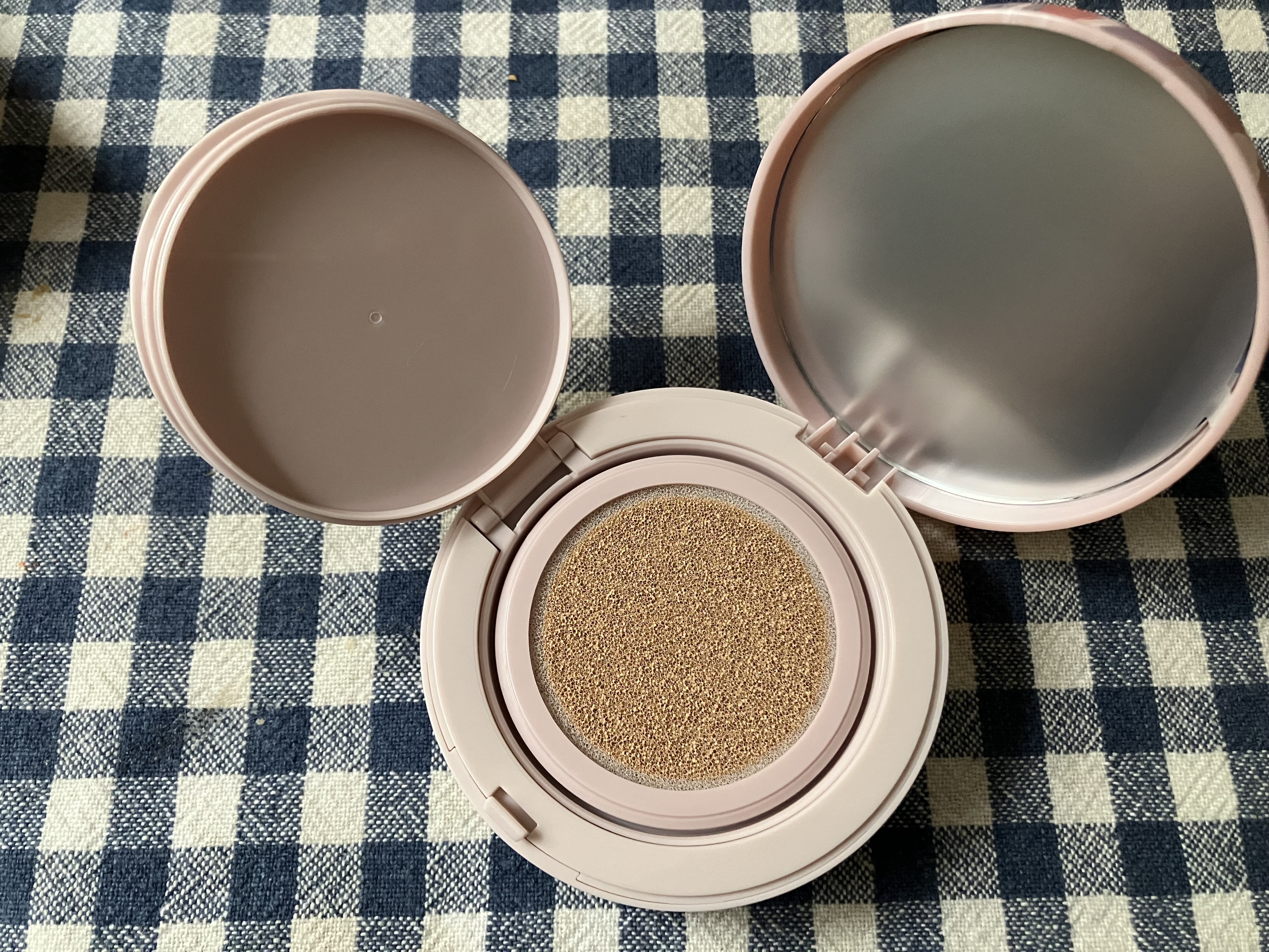 キス クッションパンチ/KiSS/クッションファンデーションを使ったクチコミ（2枚目）