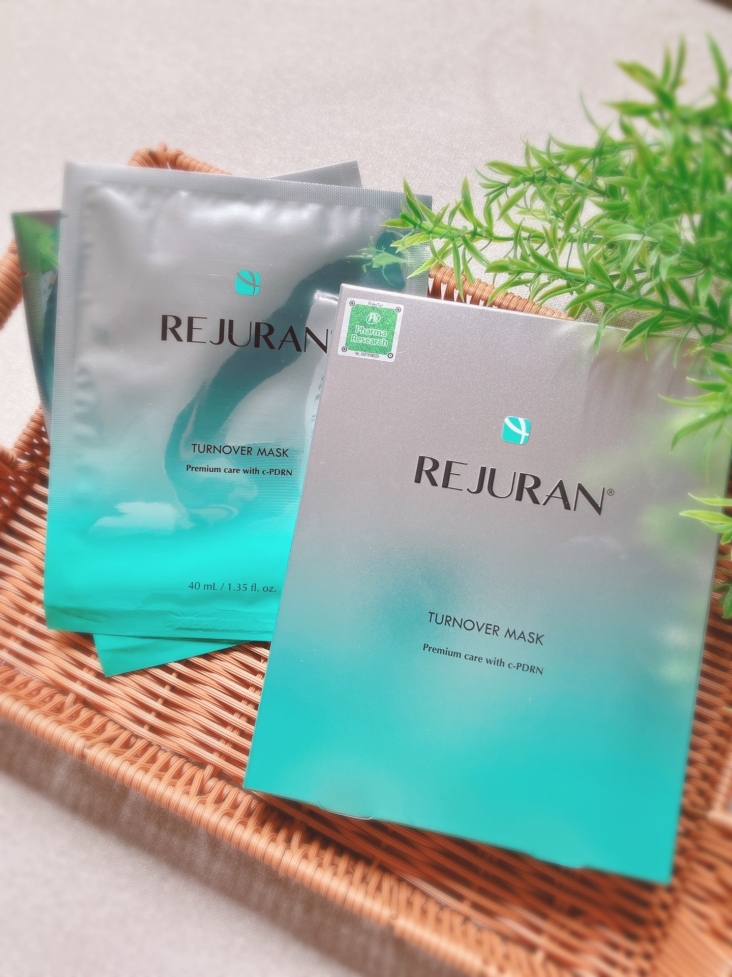 REJURAN ターンオーバーマスク(5枚入り)/REJURAN COSMETICS/シートマスク・パックを使ったクチコミ（1枚目）