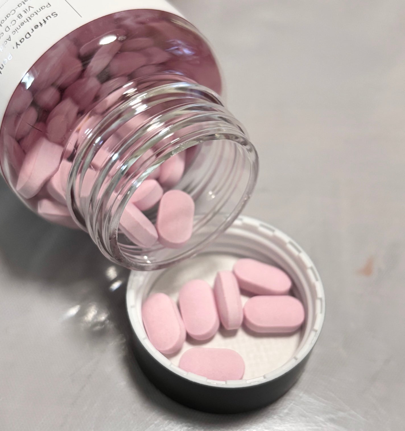 가을_秋 フォロバ on LIPS 「Canteen9サファーデイパントビー✨肌トラブル集中ケア肌を..」(2枚目)