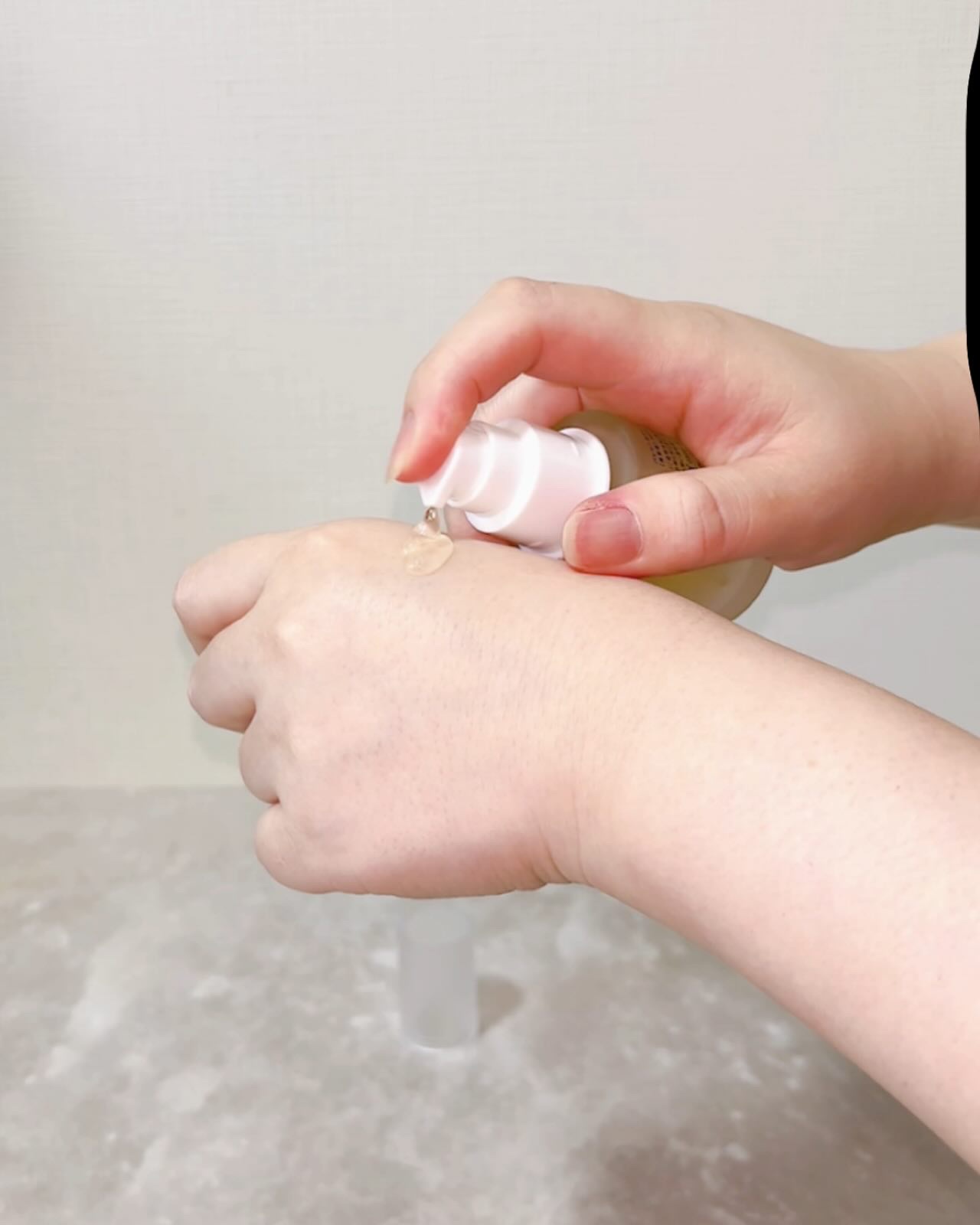 パレリノ ロディニアシルク スキンセラム/PALELINO/美容液を使ったクチコミ（3枚目）