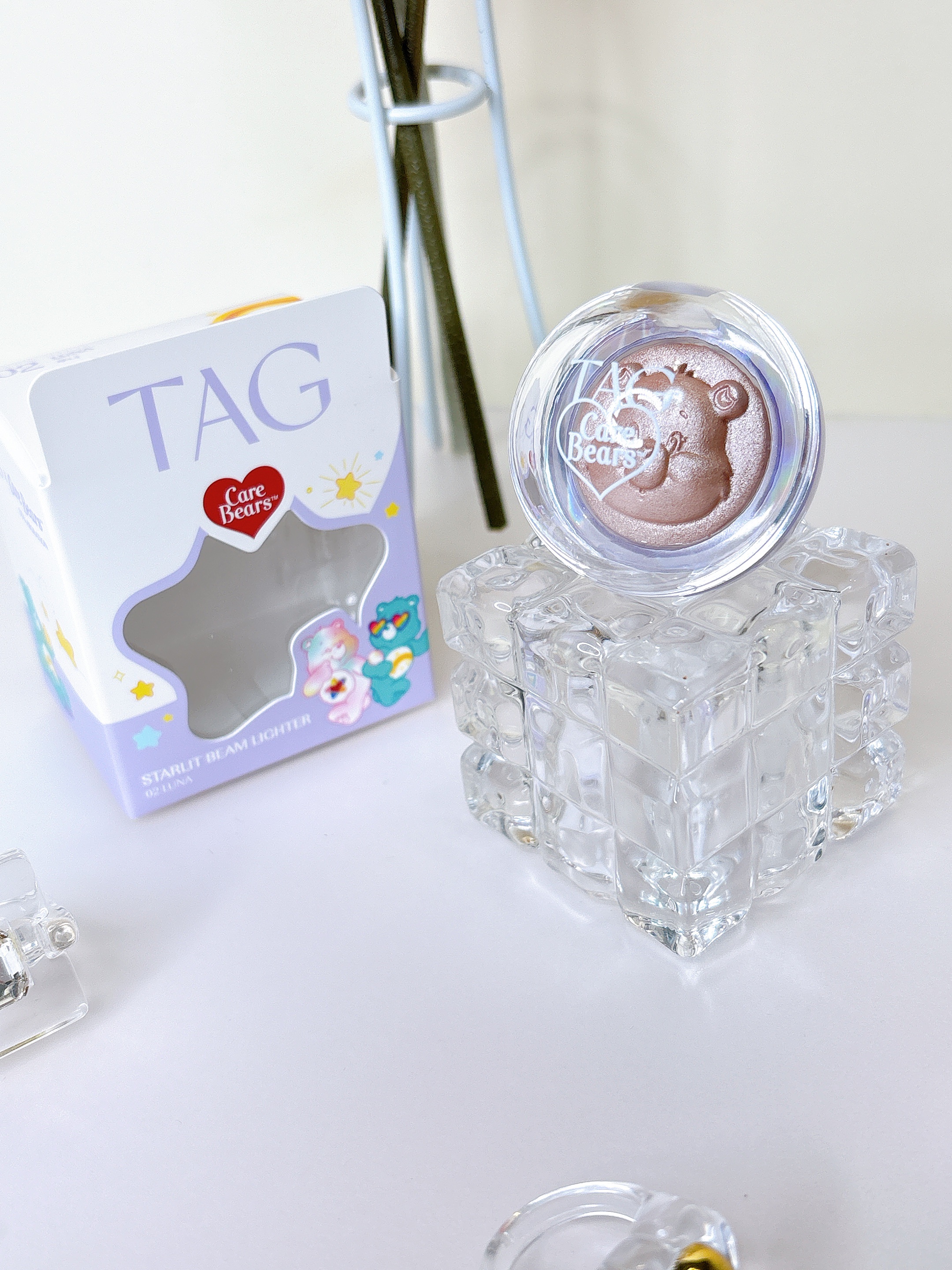 Starlit Beam Lighter/TAG/パウダーハイライトを使ったクチコミ（3枚目）