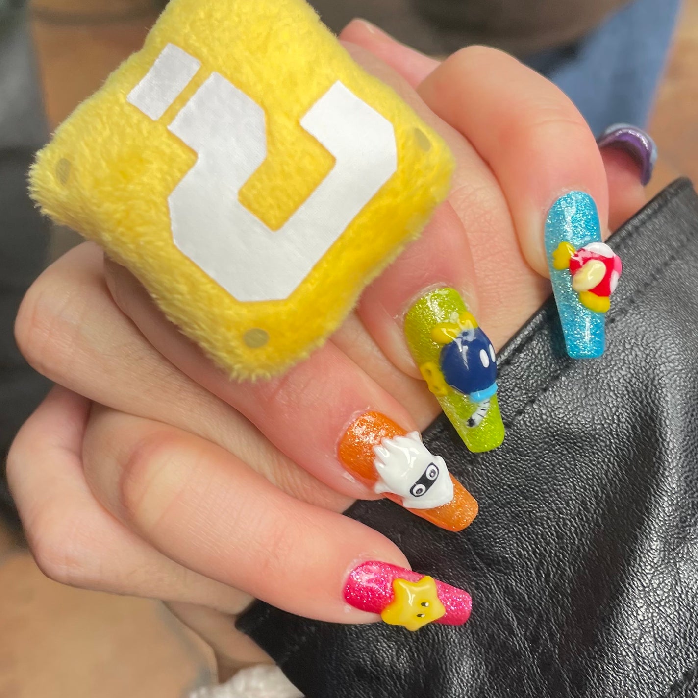 𐔌՞ . .՞ 𐦯 on LIPS 「?いいね、保存嬉しいです🎶#ネイル#ジェルネイル#垢抜け#ネイ..」(1枚目)