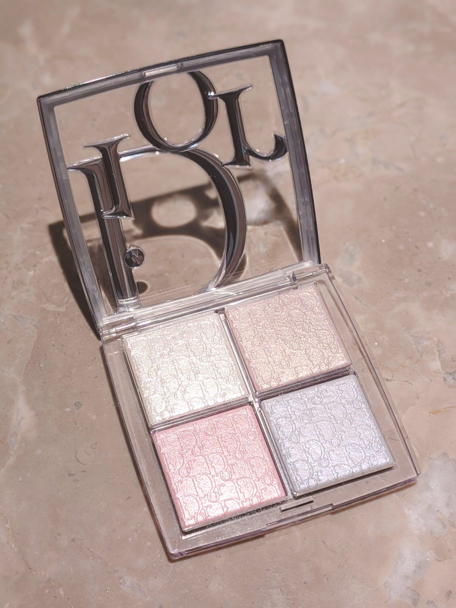 バックステージ グロウ マキシマイザー パレット/Dior/ハイライトを使ったクチコミ（2枚目）