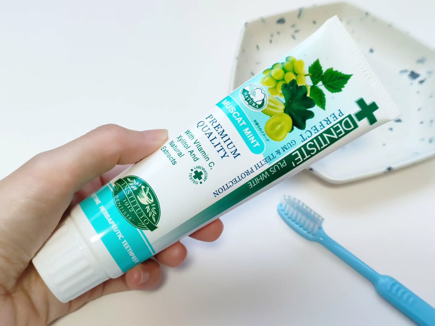 デンティス　チューブタイプ/デンティス/歯磨き粉を使ったクチコミ（2枚目）