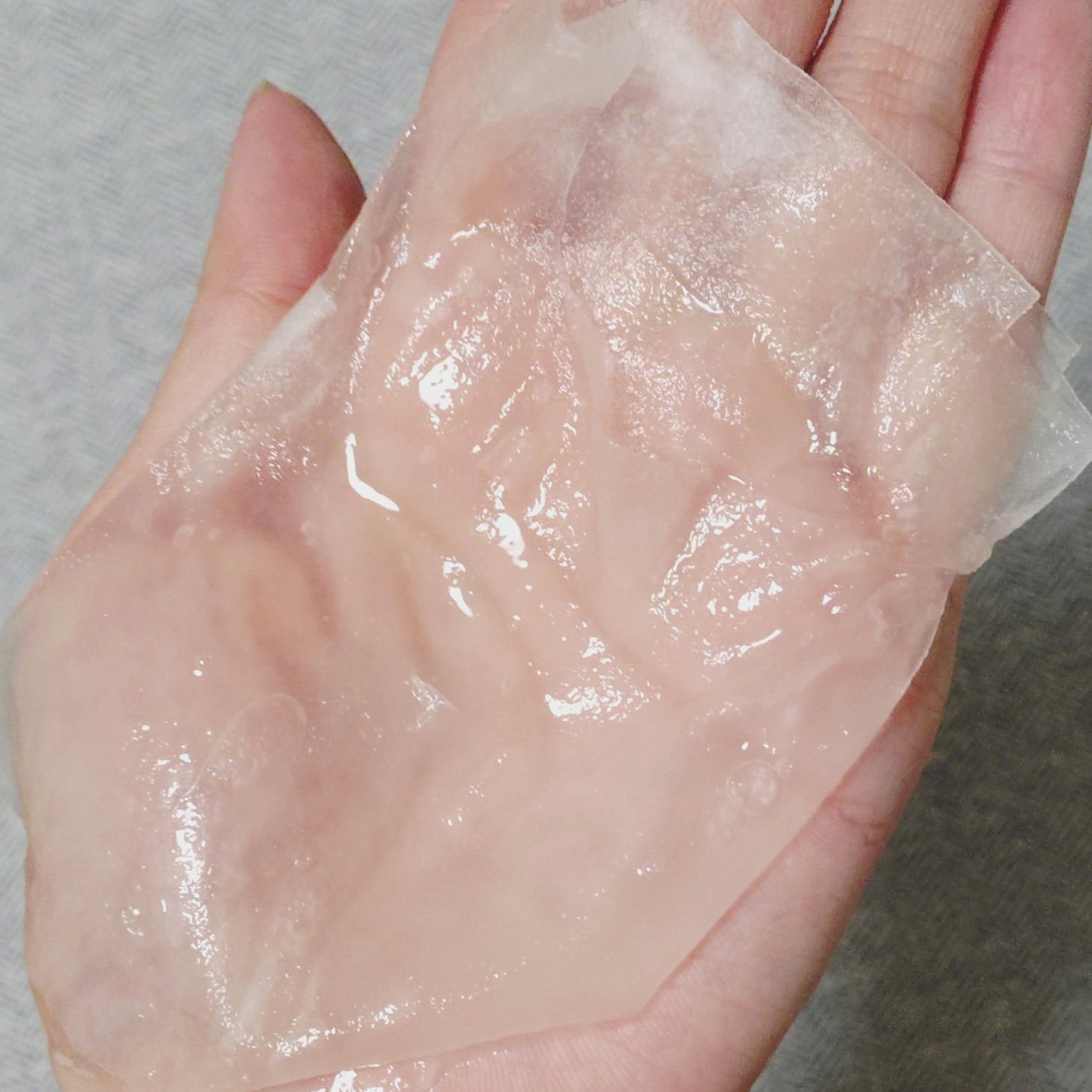 HANYUL(ハンユル) ピュアアルテミシア カーミング ウォーター ラッピングマスクのクチコミ「■HANYUL
ピュアアルテミシア カーミング ウォーター ラッピングマスク


アルテミシア.....」（2枚目）