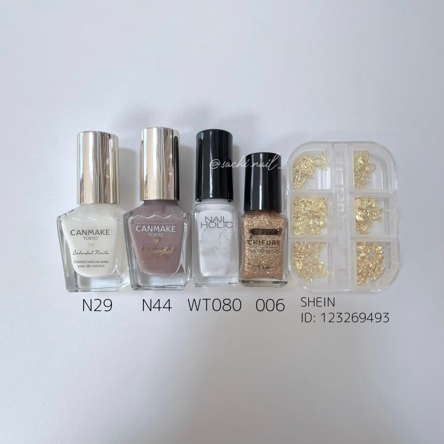 カラフルネイルズ/キャンメイク/マニキュアを使ったクチコミ(4枚目)