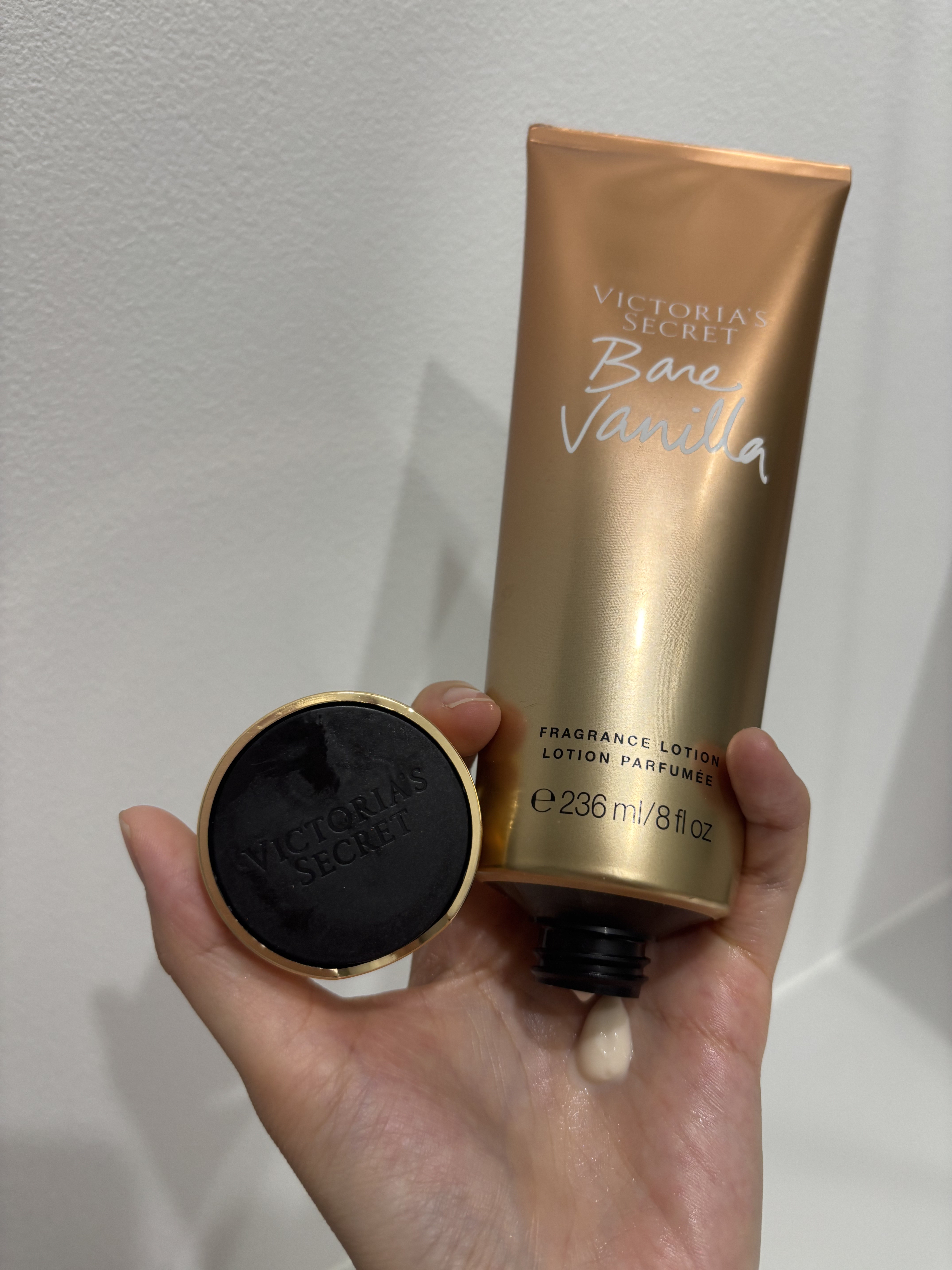 victoria's secret (ヴィクトリアズシークレット) 海外 ボディークリームのクチコミ「🌿🌿🌿🌿🌿🌿🌿🌿🌿🌿🌿🌿🌿🌿

victoria's secret
ヴィクトリアズシークレット.....」（3枚目）