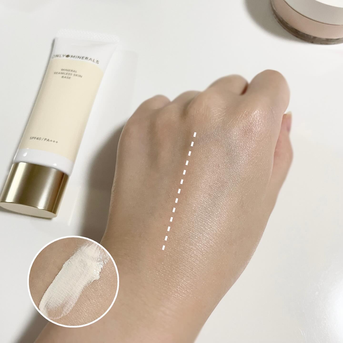 薬用レスキューフェイスパウダー［医薬部外品］/ONLY MINERALS/ルースパウダーを使ったクチコミ（2枚目）