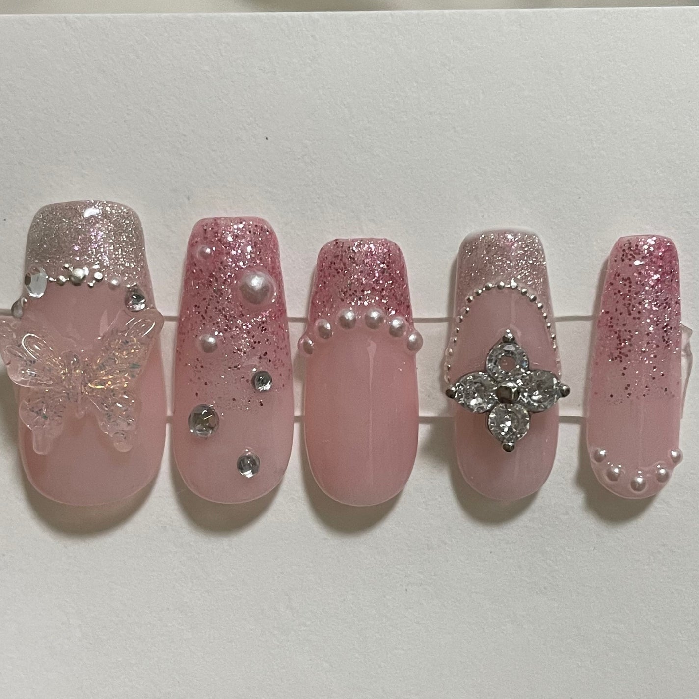 𐔌՞ . .՞ 𐦯 on LIPS 「εïз⋆˚·◝✩色もパーツも配置もこだわり✨いいね、保存嬉しい..」(1枚目)