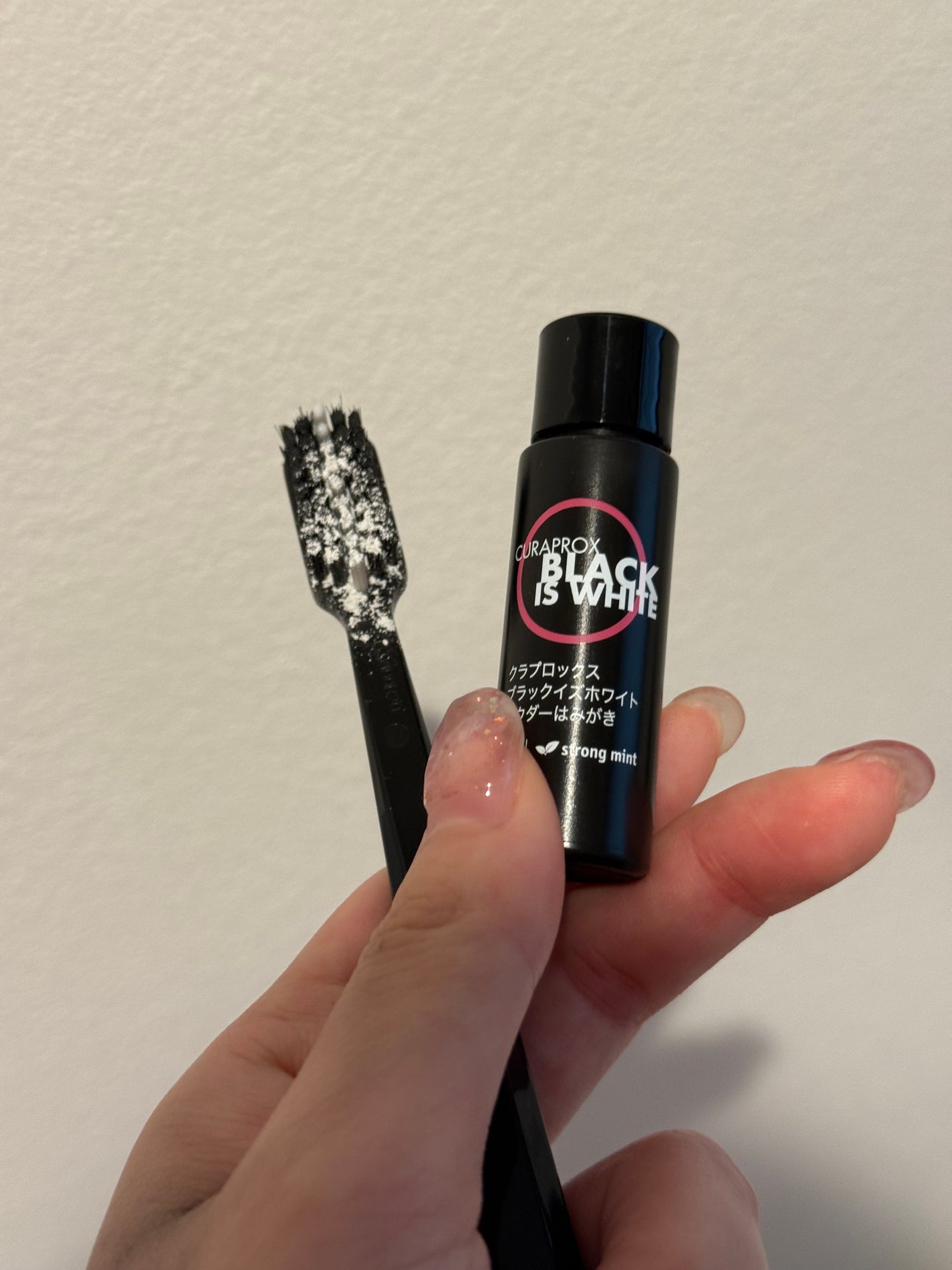 歯ブラシ ブラックisホワイト/CURAPROX/歯ブラシを使ったクチコミ(2枚目)