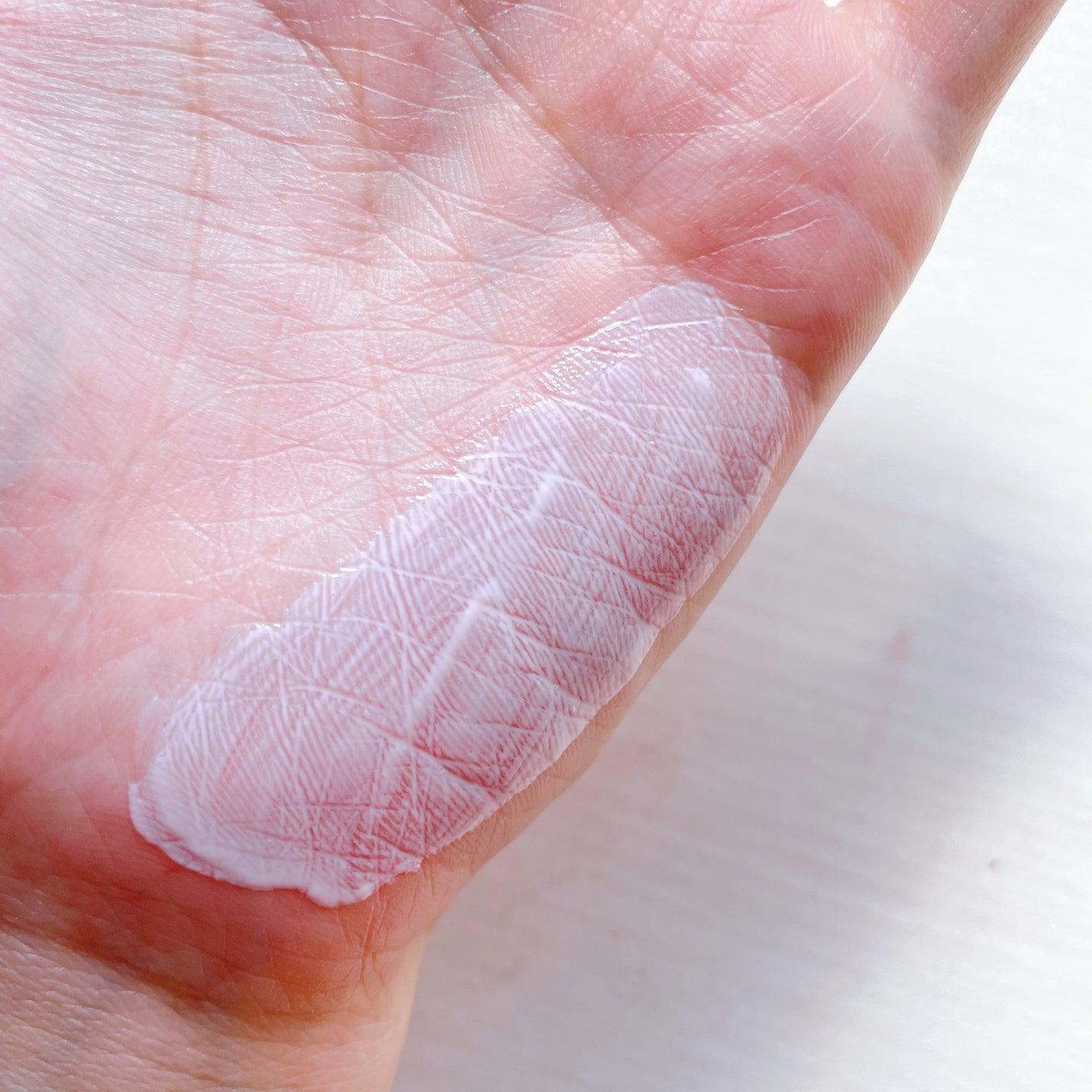 UVイデア XL プロテクショントーンアップ ローズ+/ラ ロッシュ ポゼ/日焼け止め・UVケアを使ったクチコミ(4枚目)