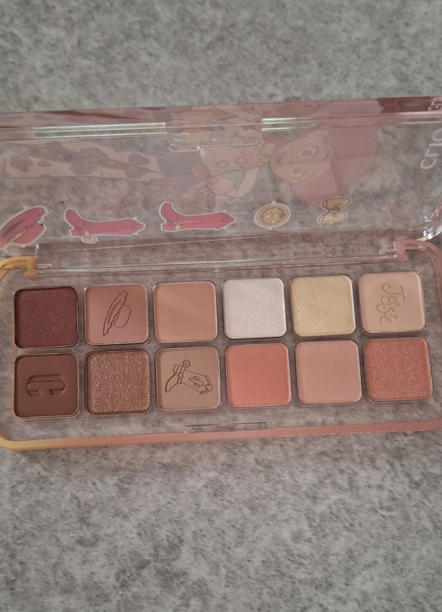 プロ アイ パレット エアー/CLIO/アイシャドウパレットを使ったクチコミ（3枚目）