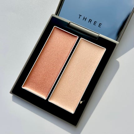 THREE シマリング グロー デュオ R/THREE/クリームハイライトを使ったクチコミ(2枚目)